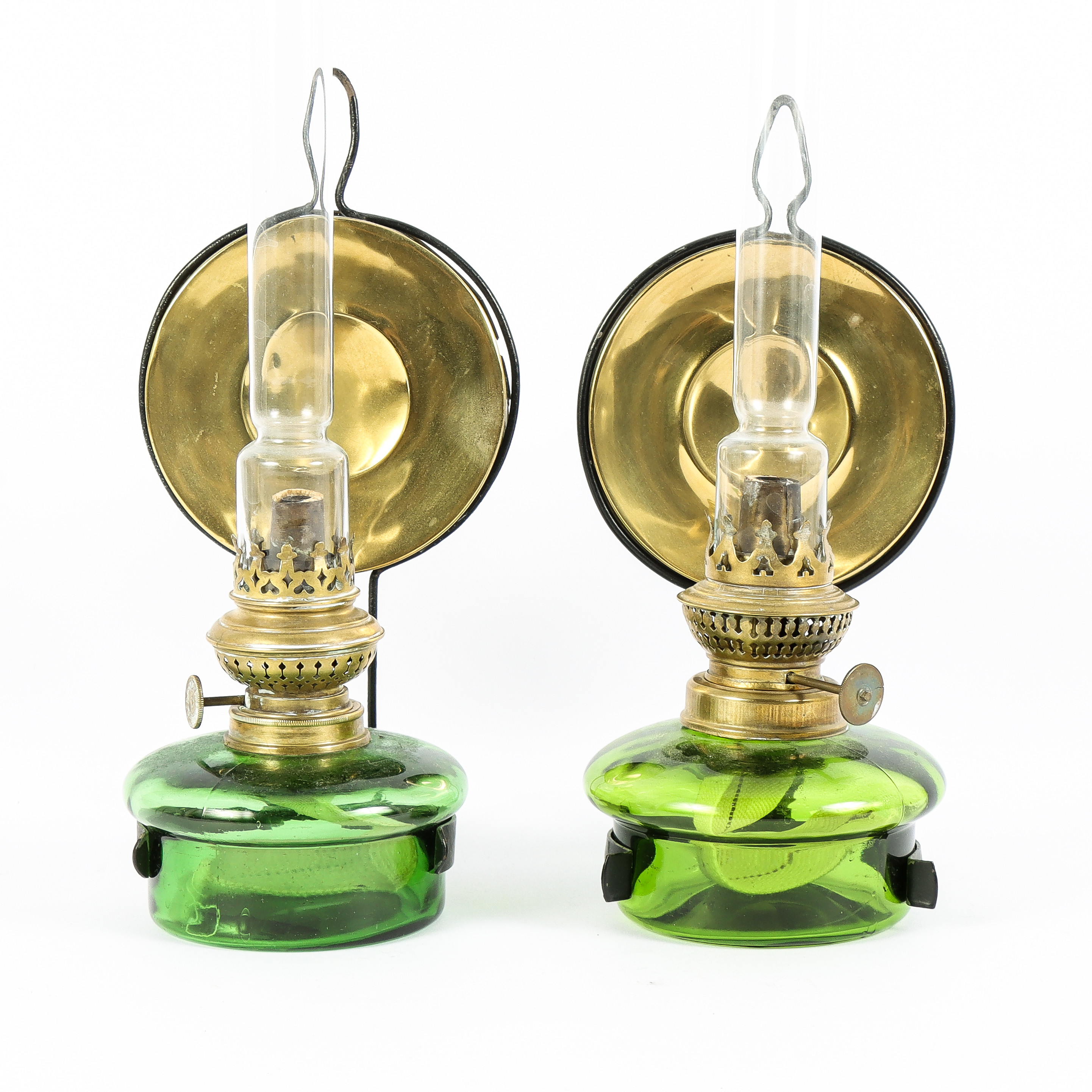 FOTOGENLAMPOR 2 stycken, 18/1900-tal.