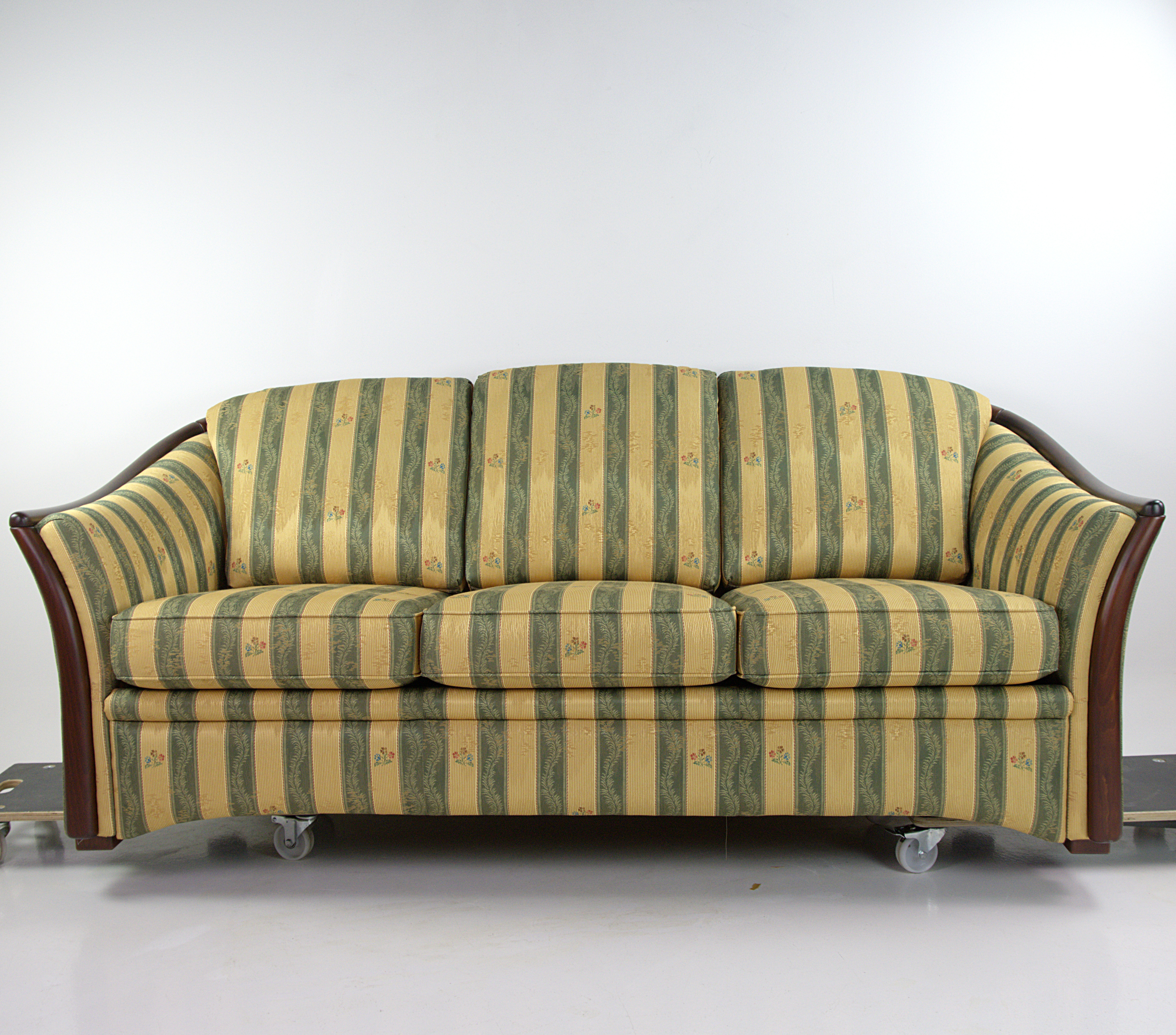 SOFFA, 3-sits, "Sofiero", lösa sitt- & ryggkuddar, vävt tyg, Bröderna Andersson, 1990-tal.