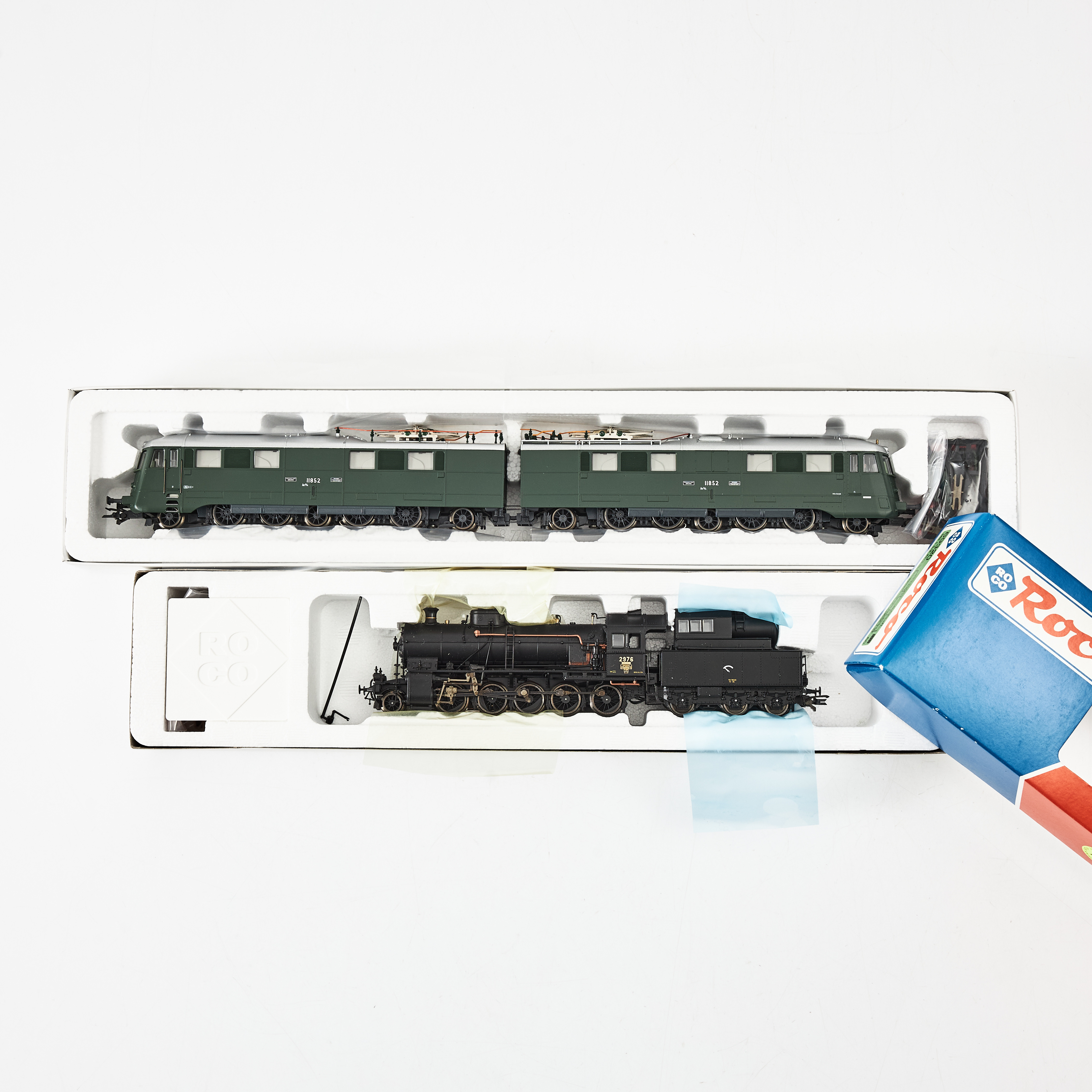 ROCO, 43850, 69320, Dubbellok, ellok, ånglok med tänder H0.