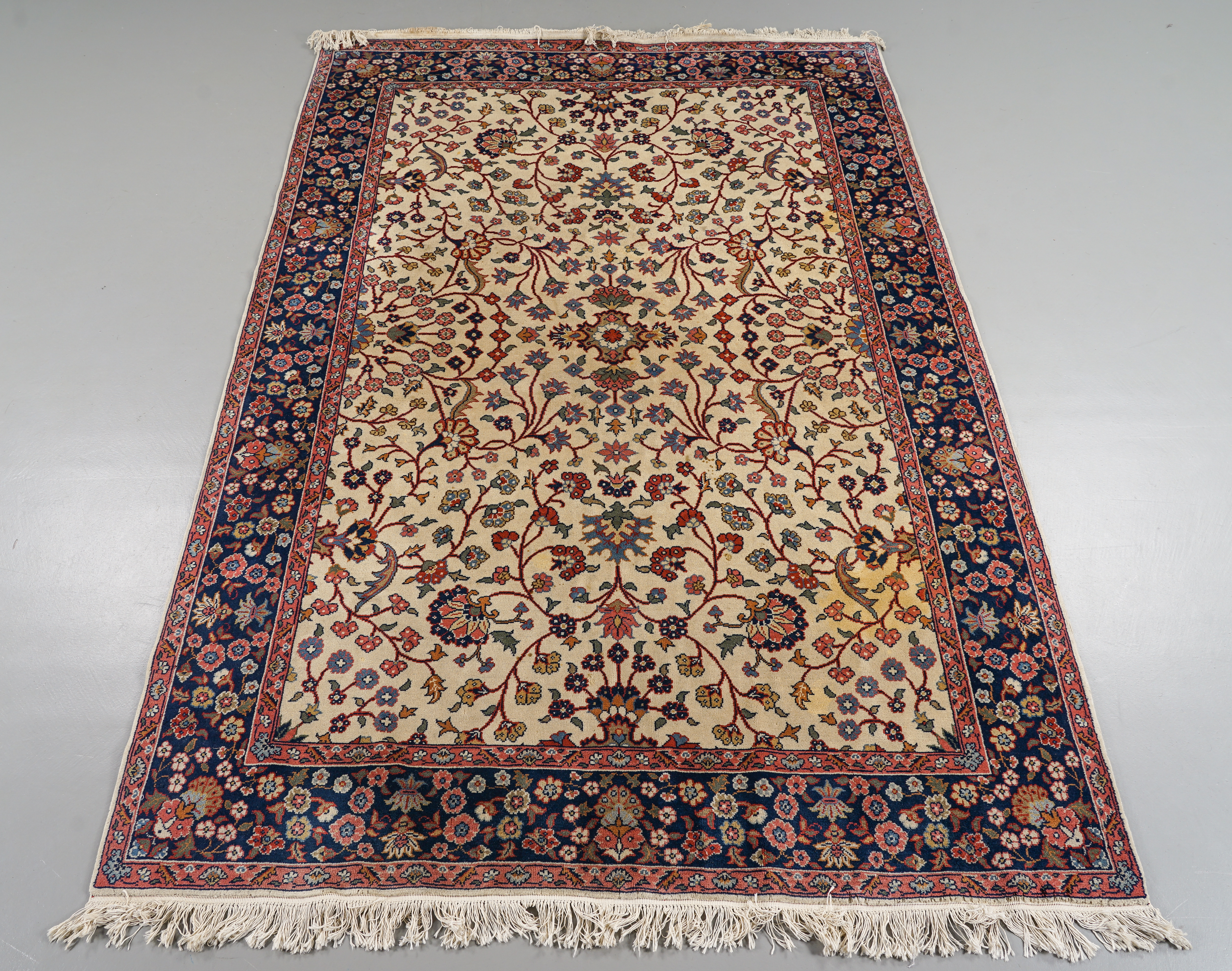 SALONGSMATTA Orientalisk, handknuten, 290x196 cm.