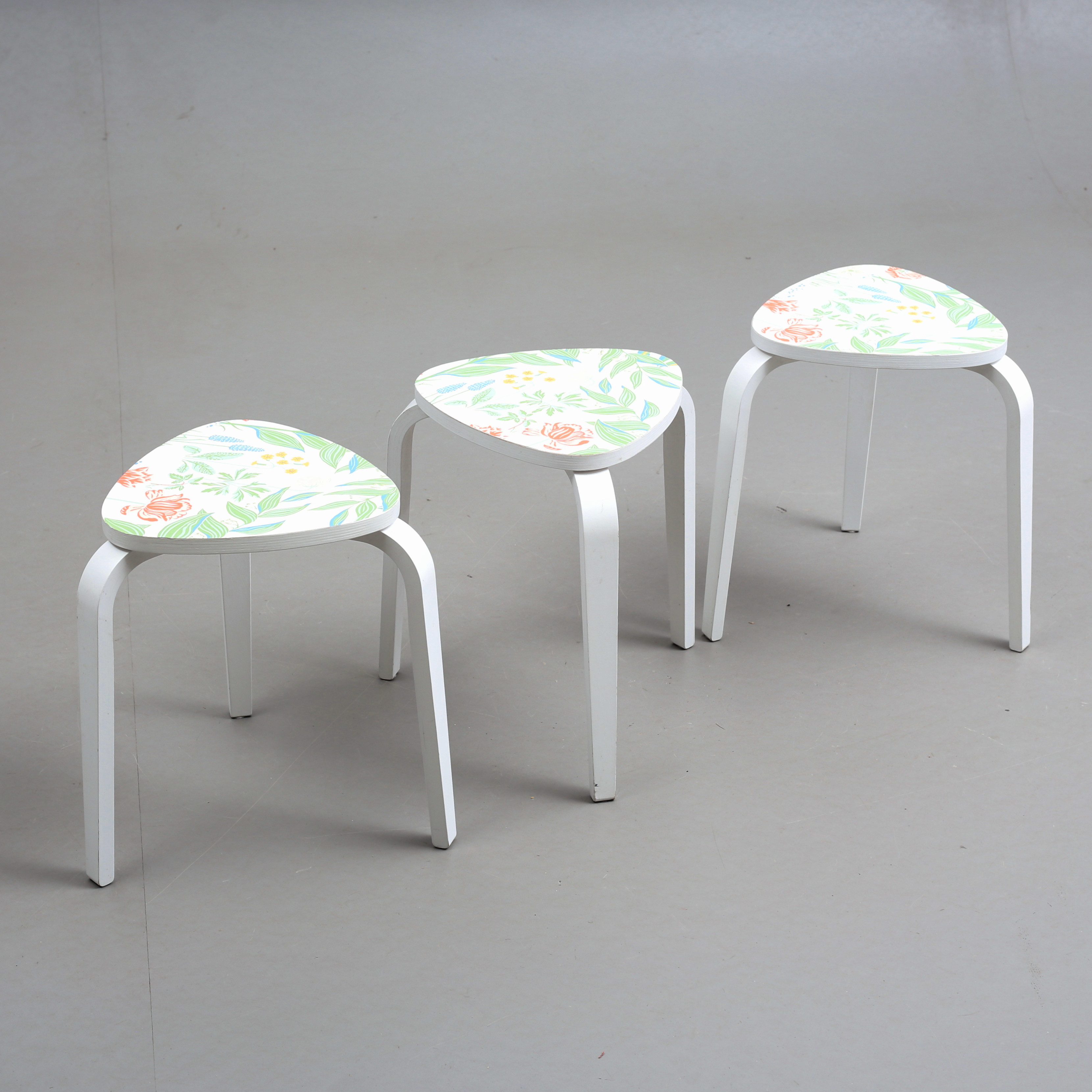 PALLAR, 3 st, "Kyrre", IKEA, med mönster "Spring Garden", Boråstapeter, samtida.