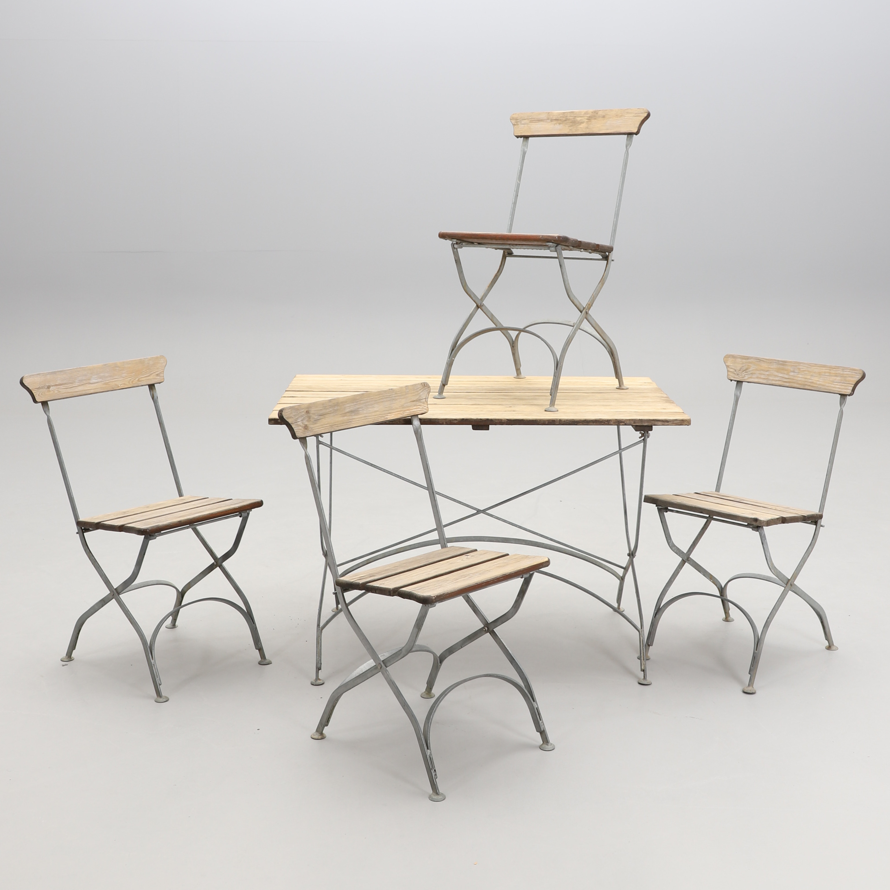 TRÄDGÅRDSGRUPP, 5 delar, Brafab, Bryggarmodell, 1900-talets andra hälft.