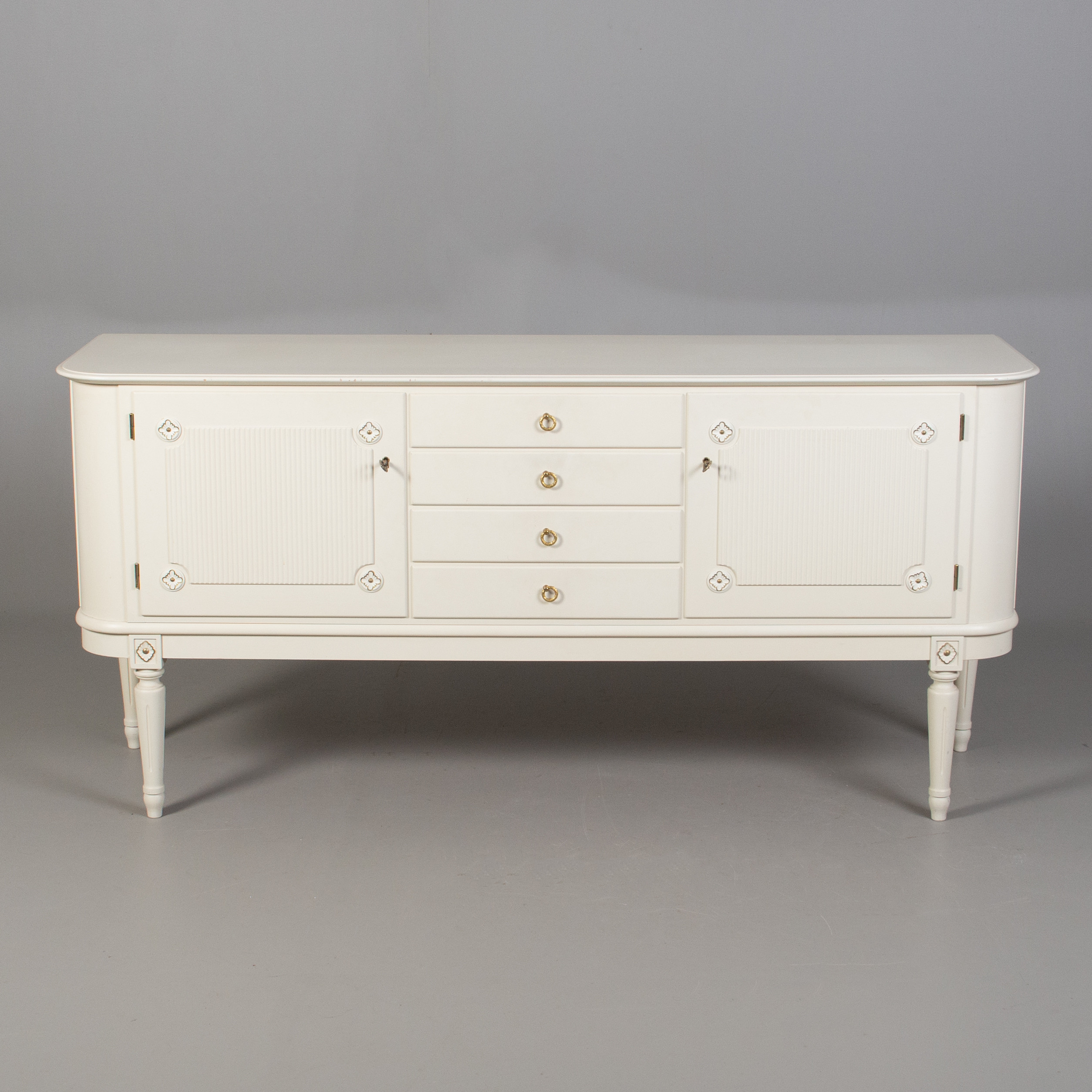 SIDEBORD, gustaviansk stil, 1900-talets senare del.