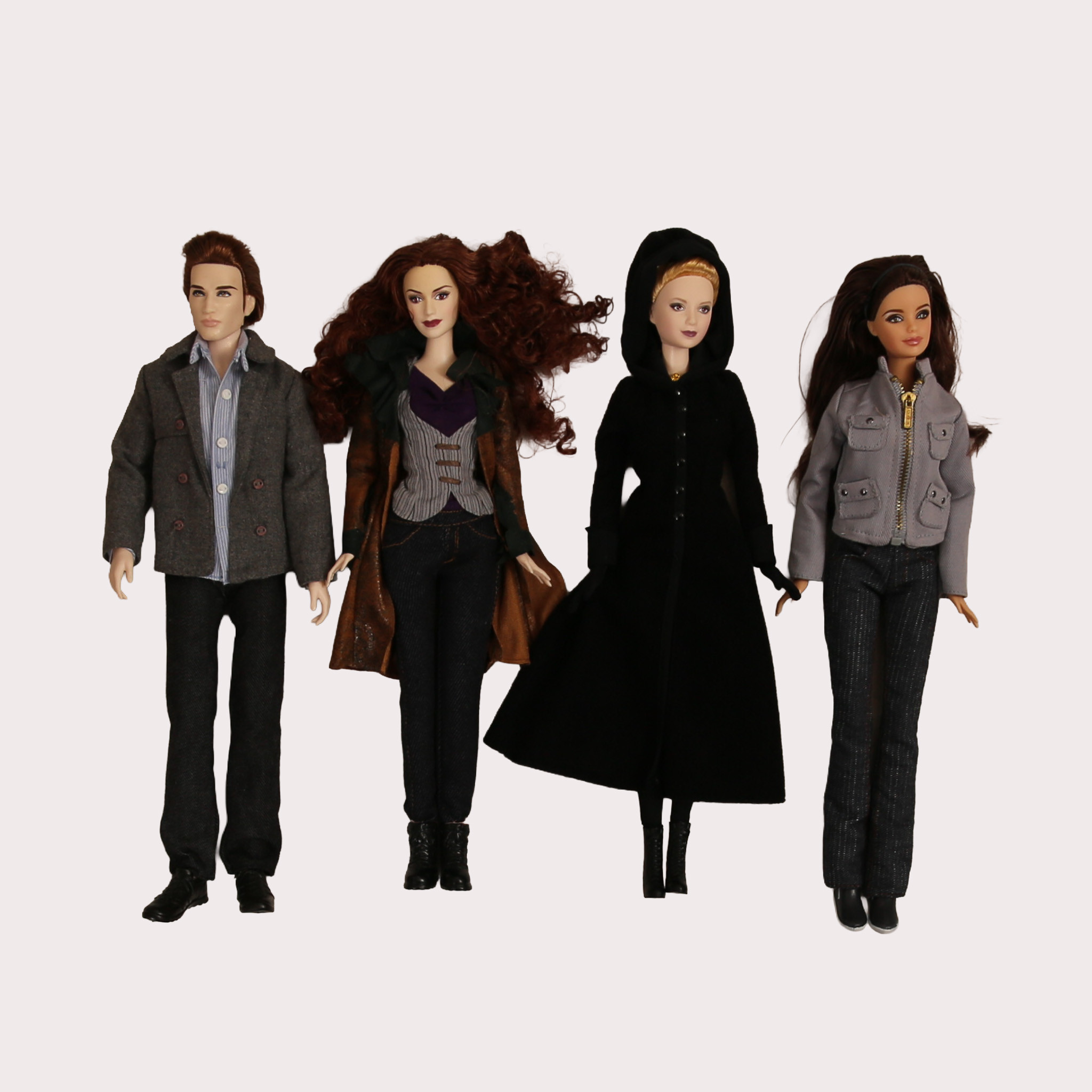 BARBIEDOCKOR, Twilight, märkta Mattel Indonesia, 2000-tal, 4 stycken.