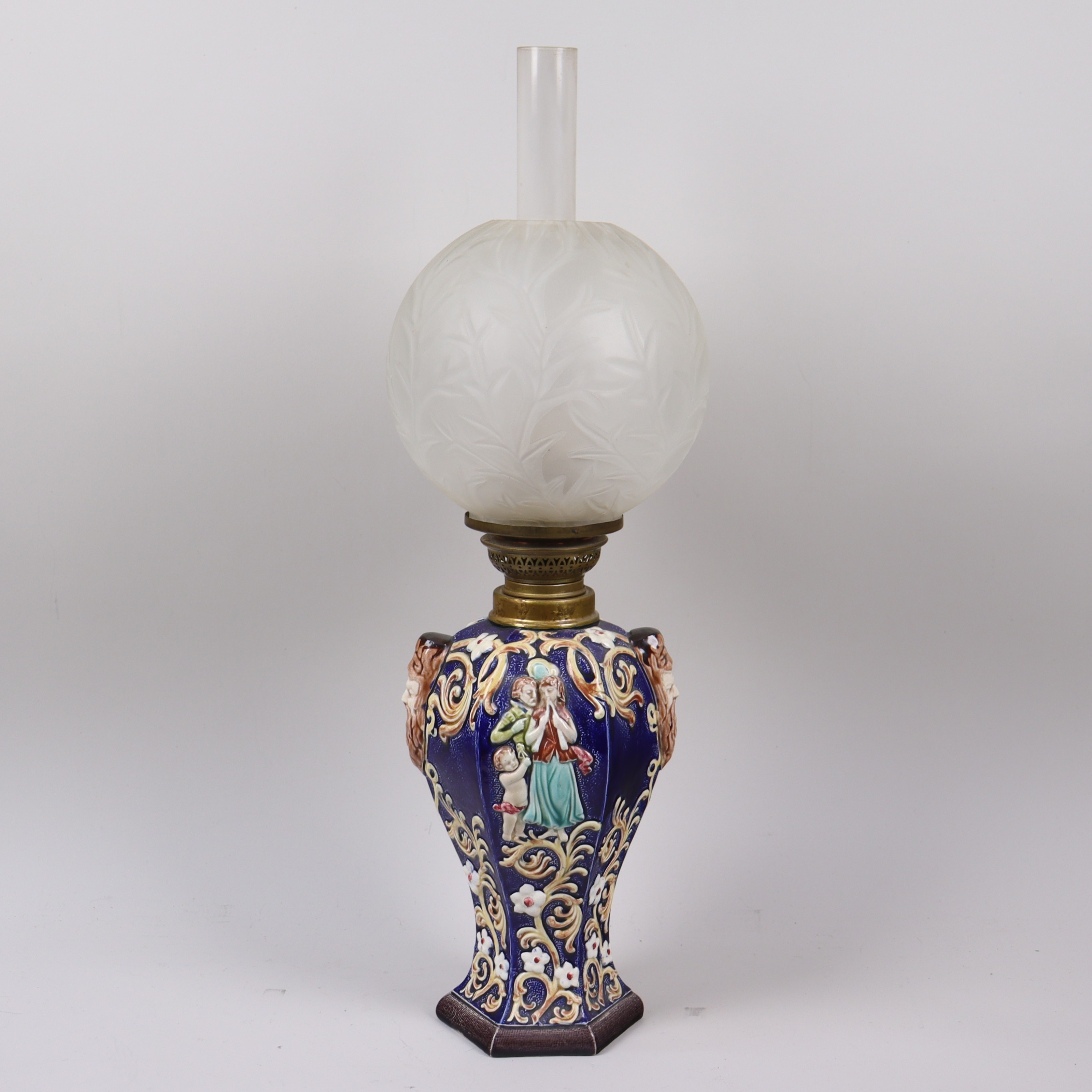 BORDSFOTOGENLAMPA, Gustavsberg, majolika och glas, 1883.