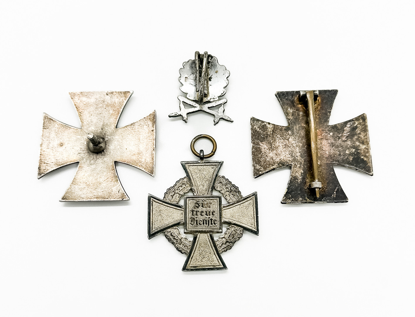 MEDALJER, 3 st, bl.a järnkors, "Tredje Riket", 1939.