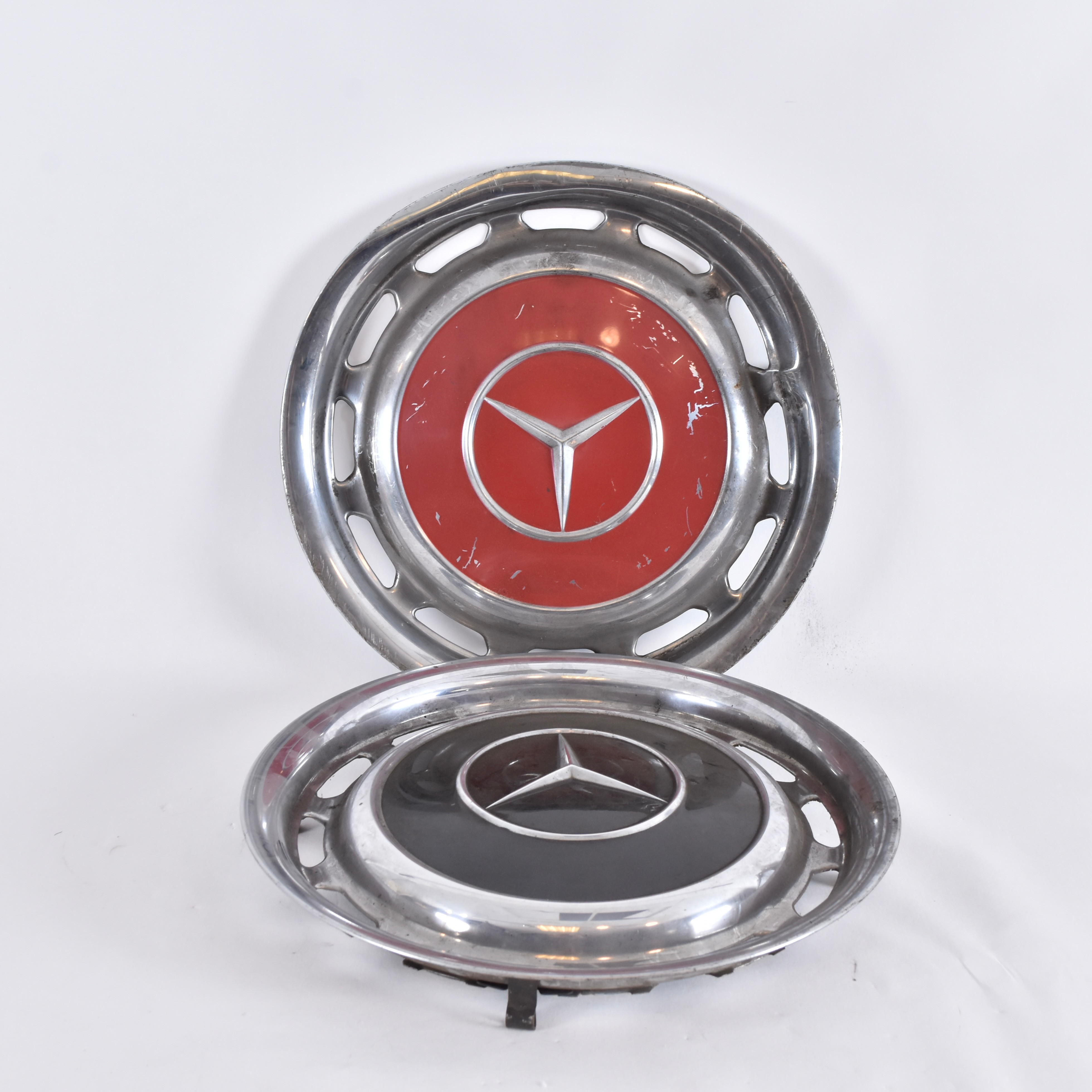 NAVKAPSLAR, 2 st, Mercedes, 1900-talets andra hälft.