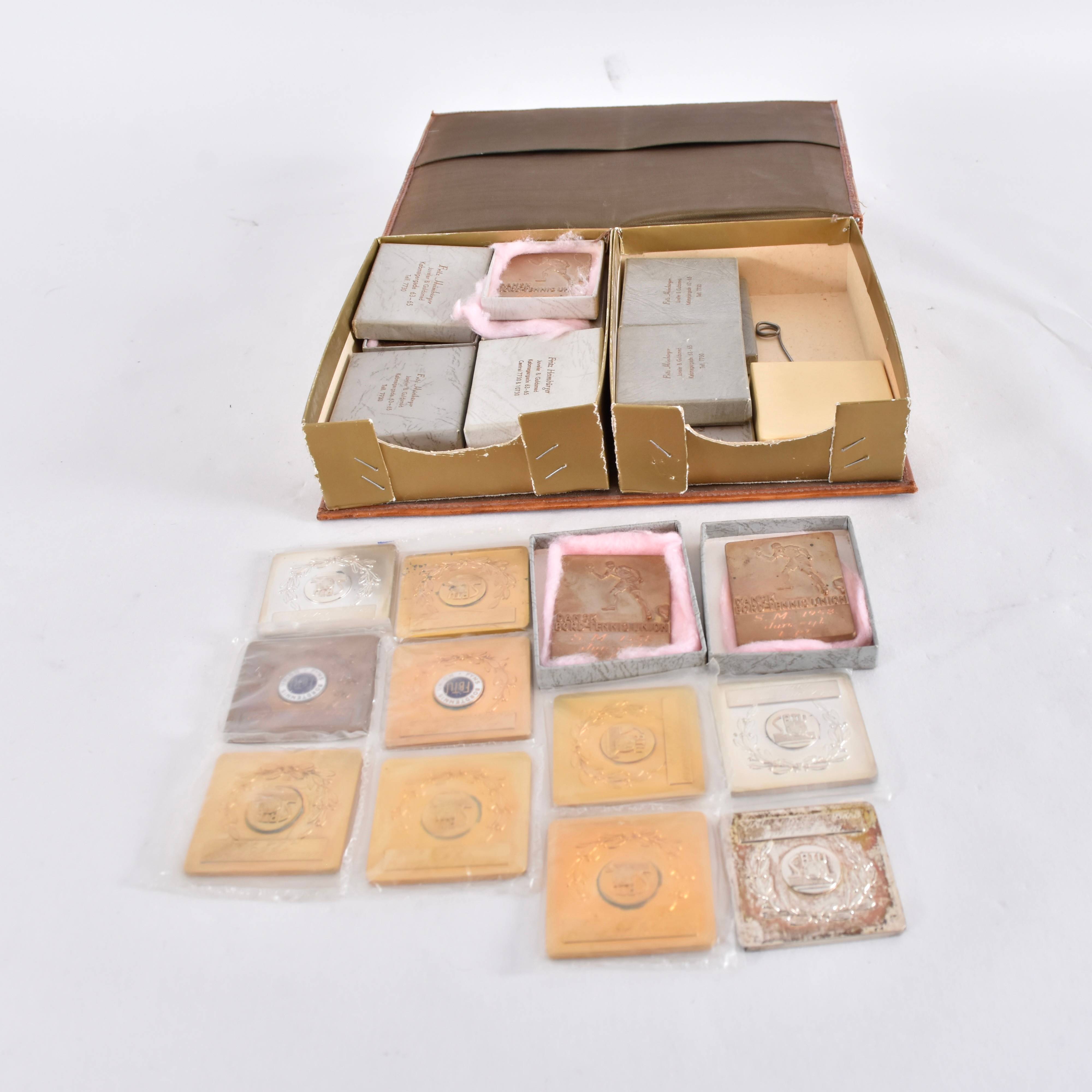 BORDTENNISMEDALJER, Danmark, 1900-tal.