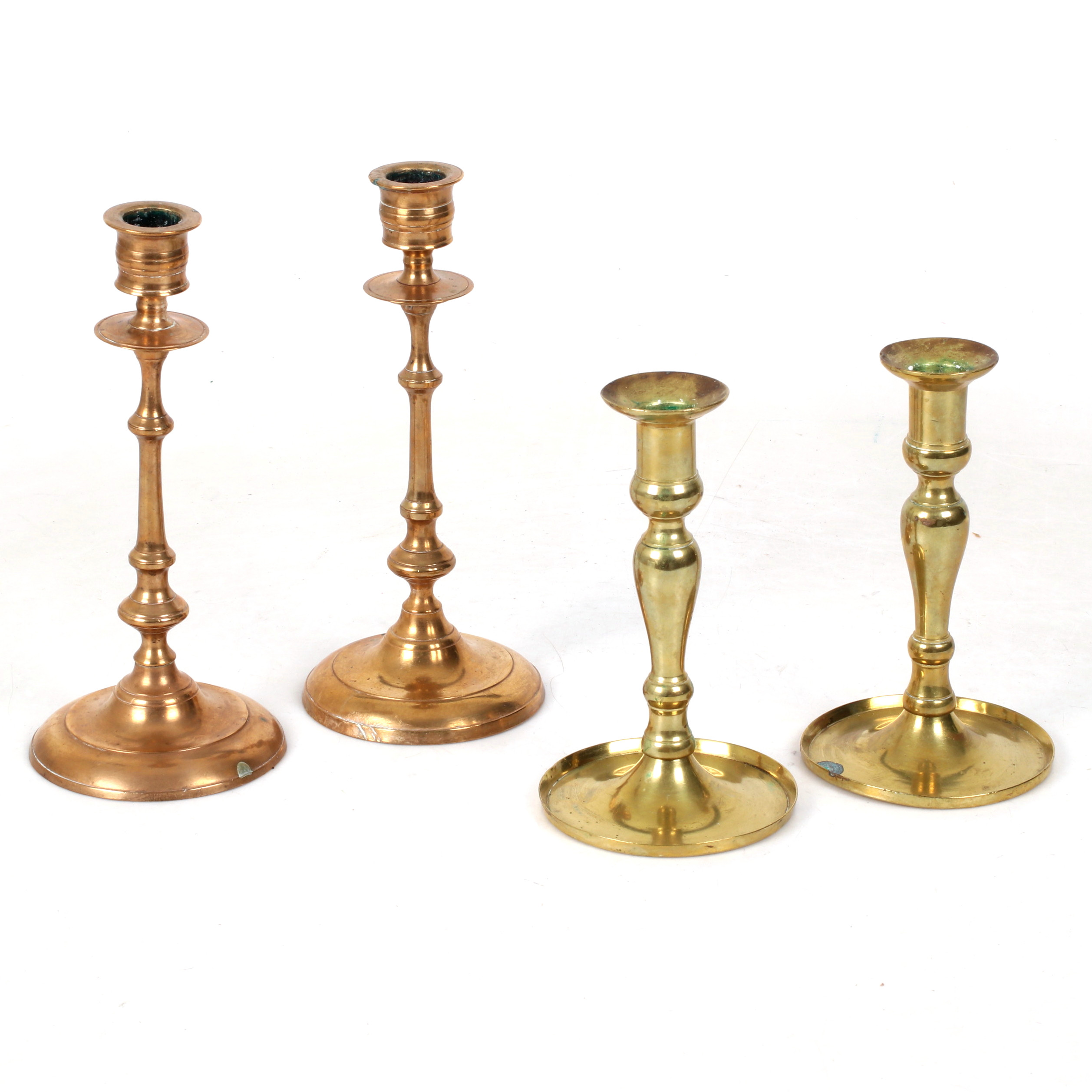 LJUSSTAKAR, 2 par, mässing, bl.a. Nils Petter Lindeberg Sundsvall, 18 & 1900-tal.