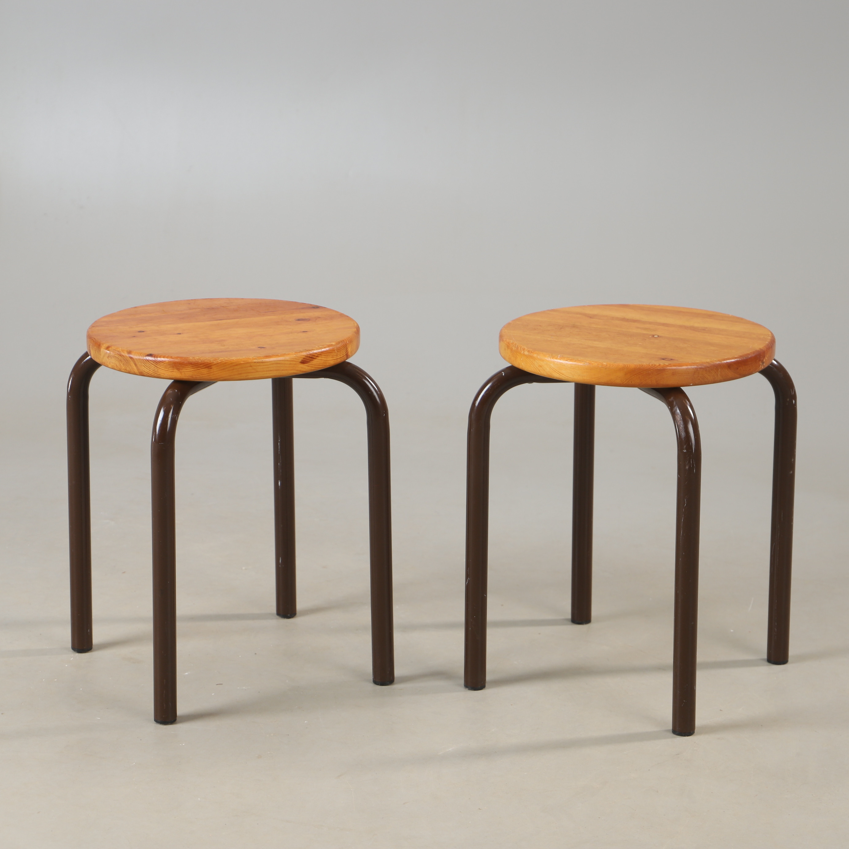 KARIN MOBRING. Pallar, 1 par, "Jerry", IKEA, 1900-talets andra hälft.