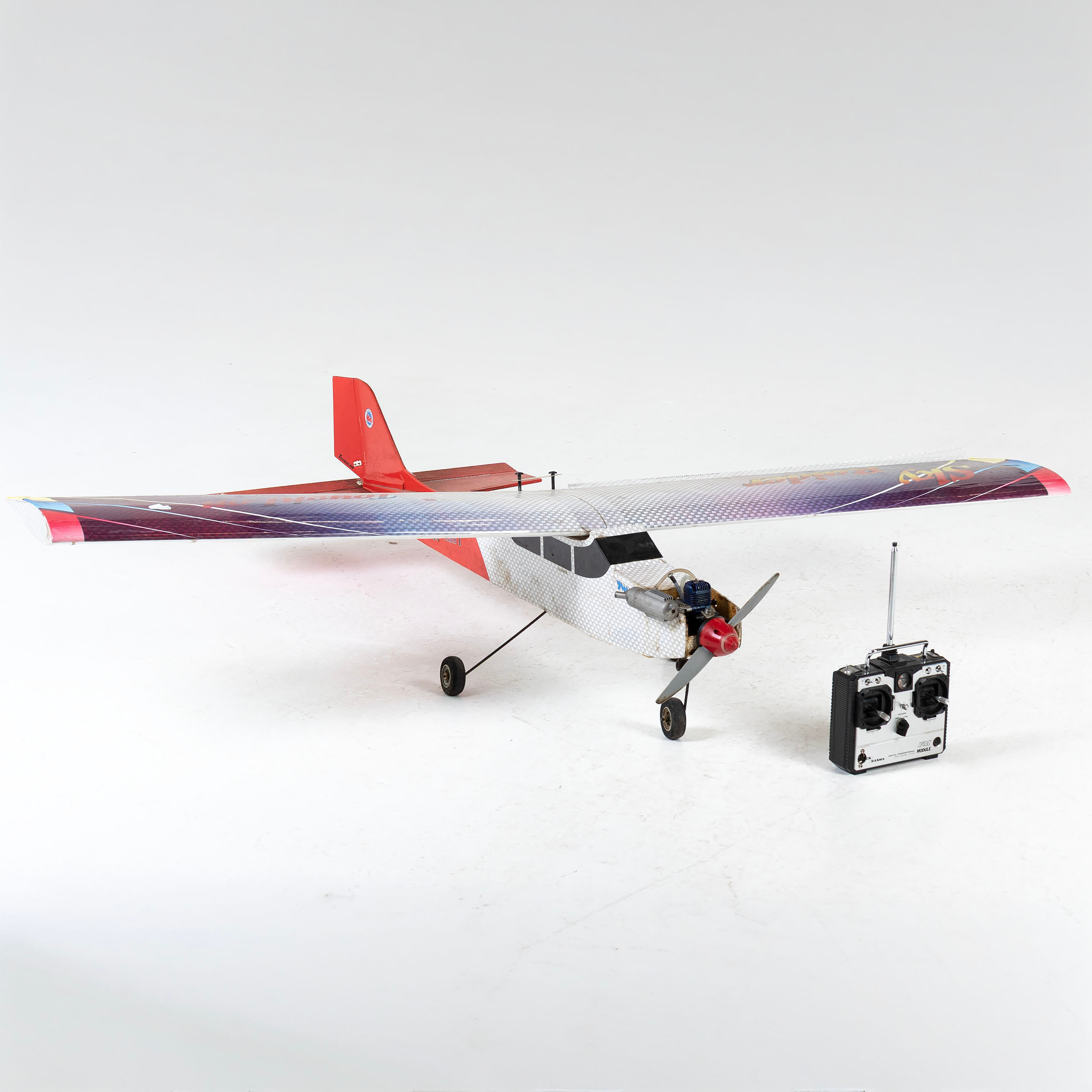 R/C MODELLFLYGPLAN, med handkontroll, etanoldriven, "Sky Raider Mach 1".