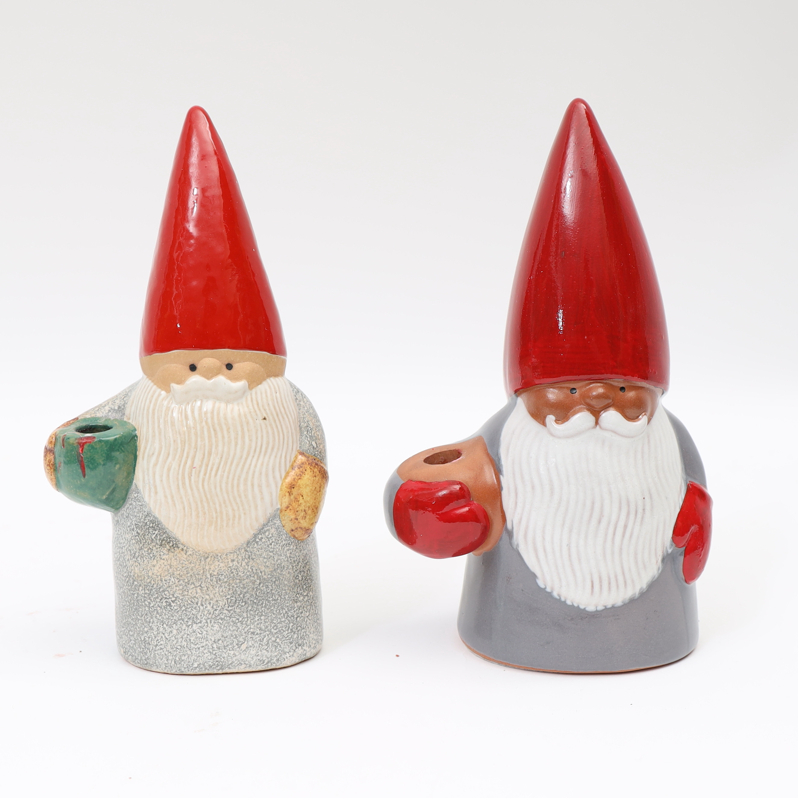 LISA LARSSON. Skulpturer, ett par, Tomtar, K-studion gustavsberg samt Lisa Larsson design.