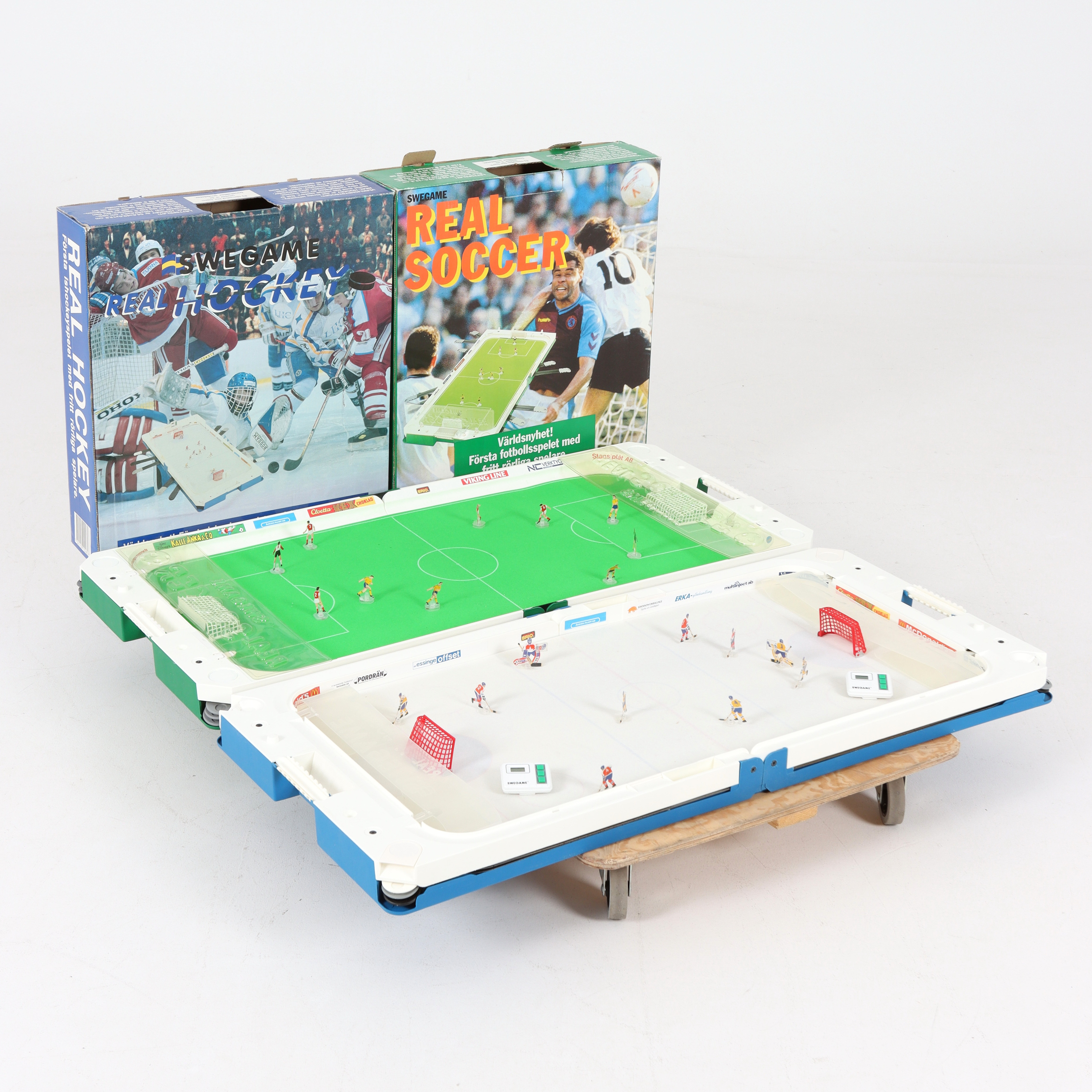 HOCKEYSPEL & FOTBOLLSSPEL, 2 st, SweGame. 1990-tal.