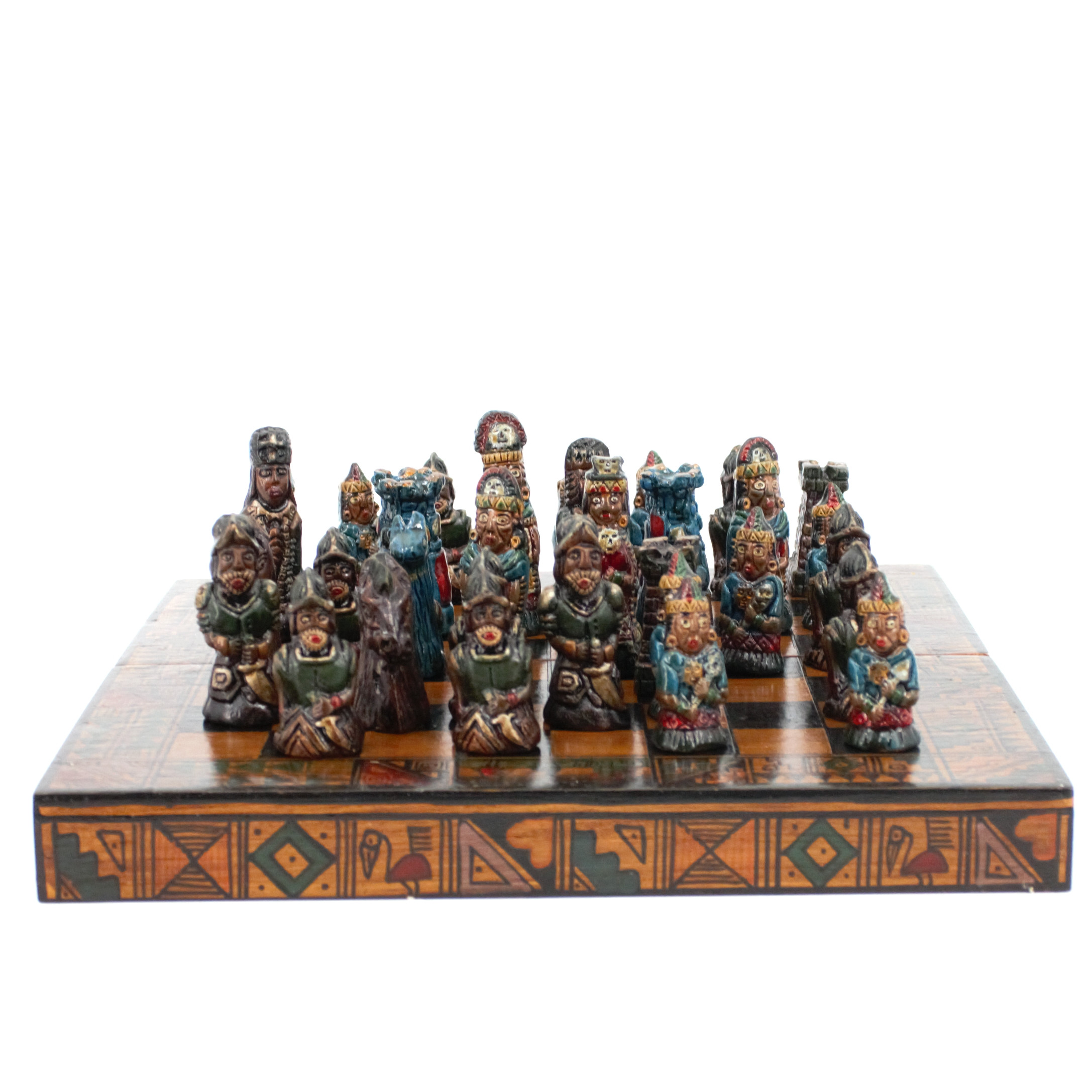 SCHACKSPEL, spelplan av trä, spelpjäser av konstmassa, nutida.