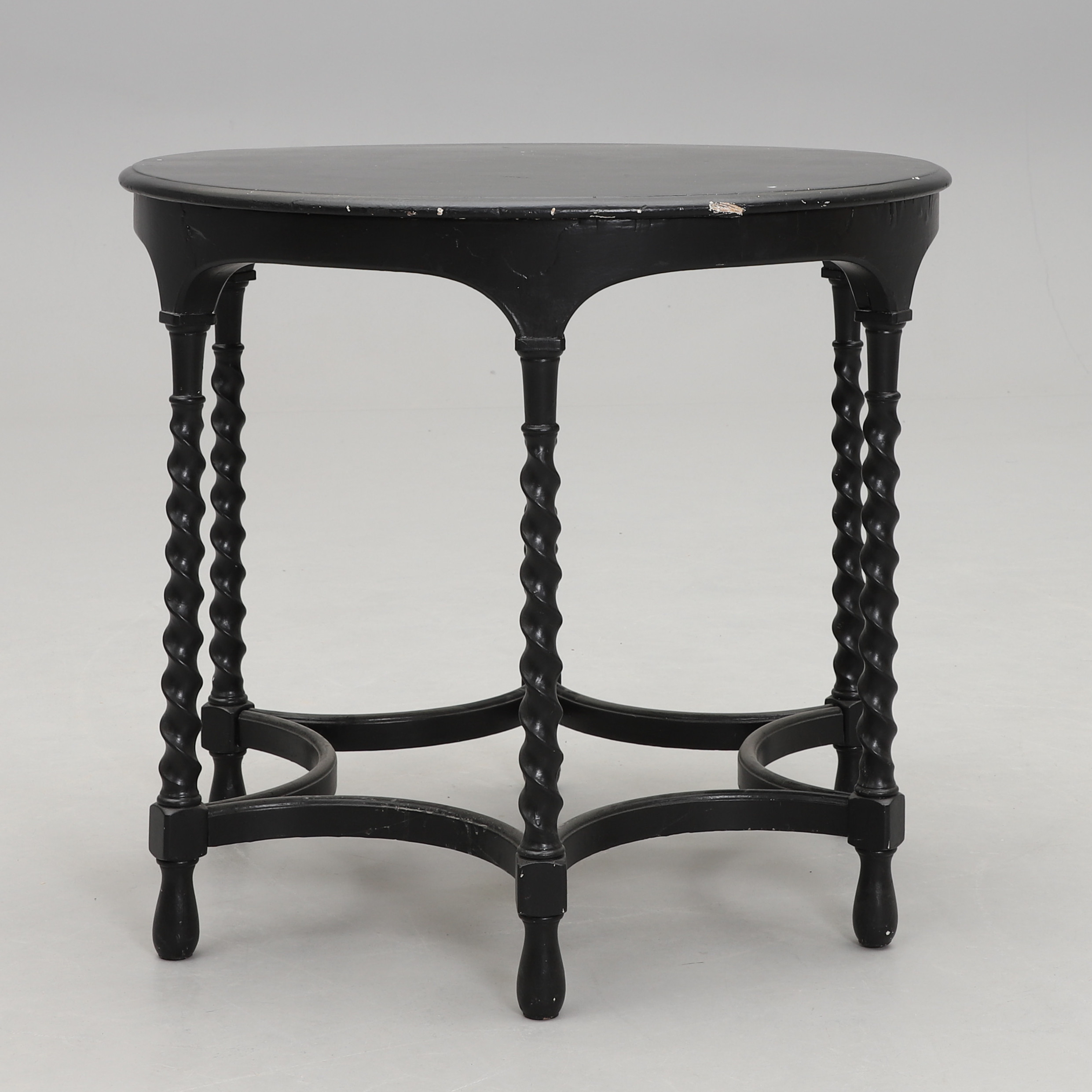 SIDOBORD, 1900-talets första hälft.