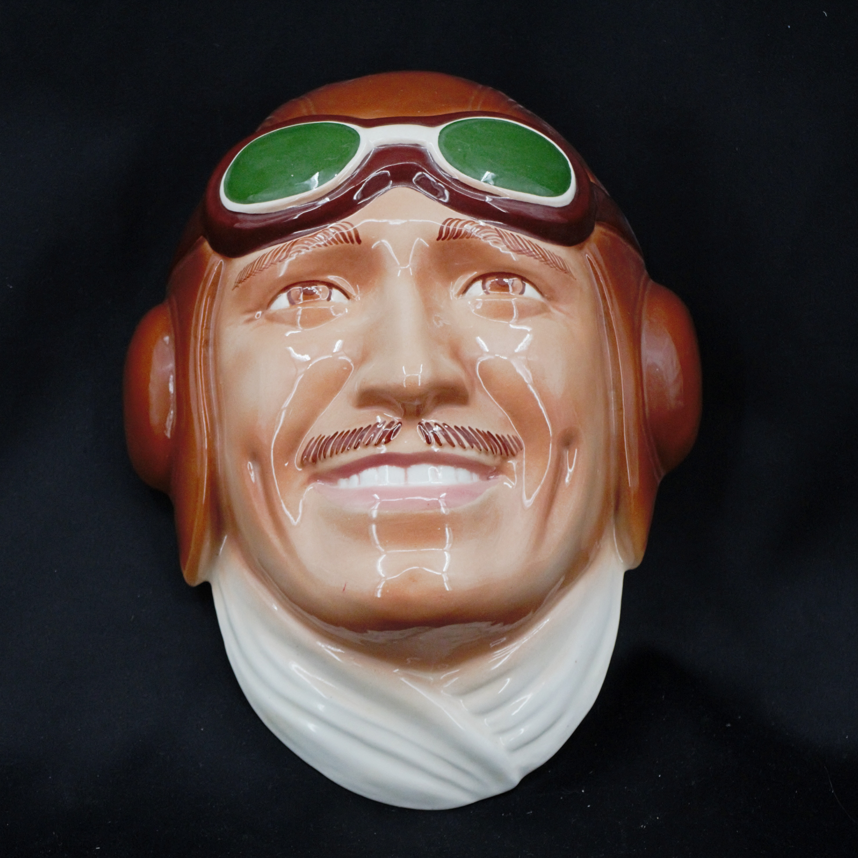 VÄGGRELIEF, "Clark Gable", glaserad keramik, Clay Art, USA.