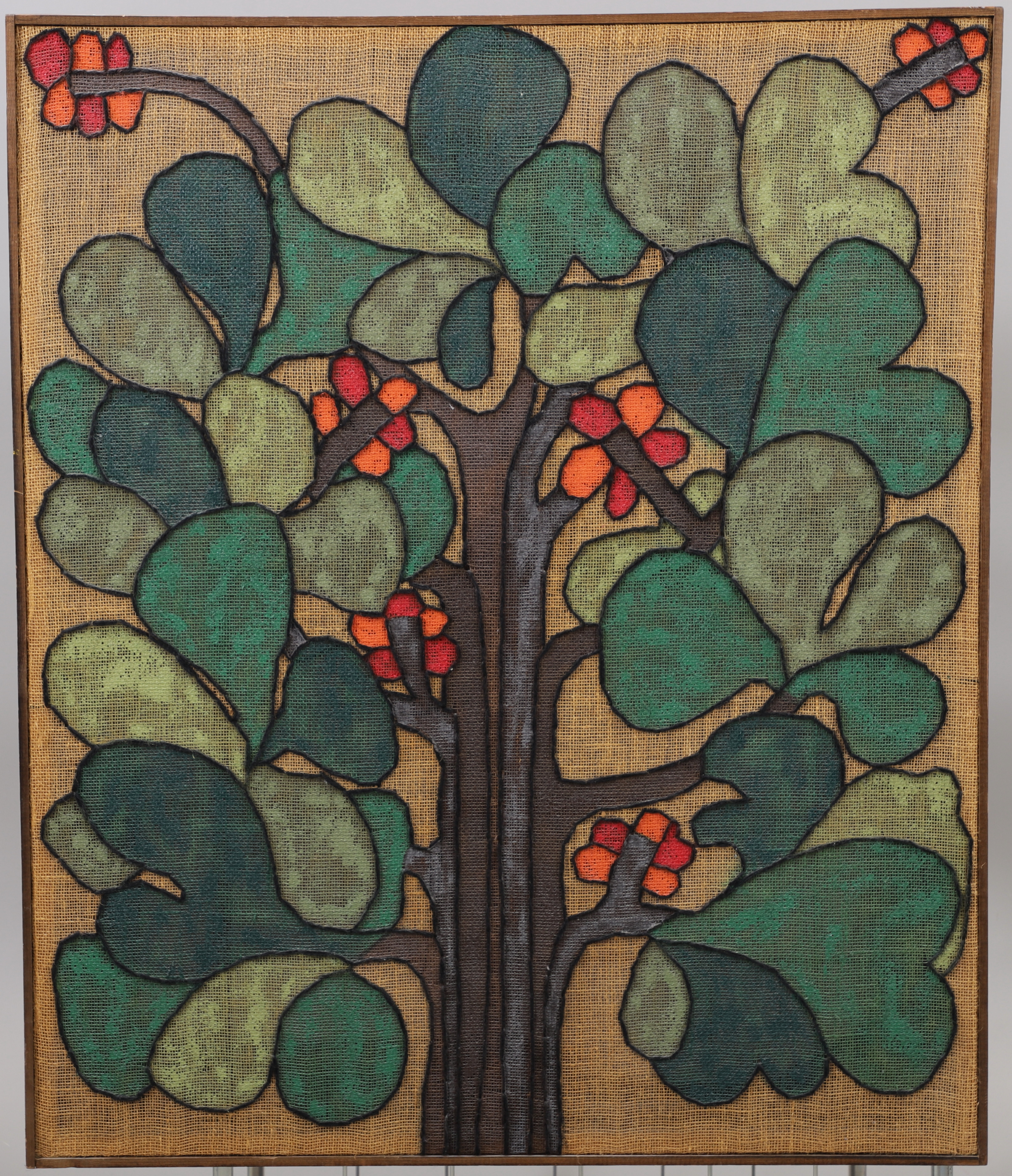 BONAD, träd med blommor, blandteknik på juteväv, mått 122 x 102 cm.