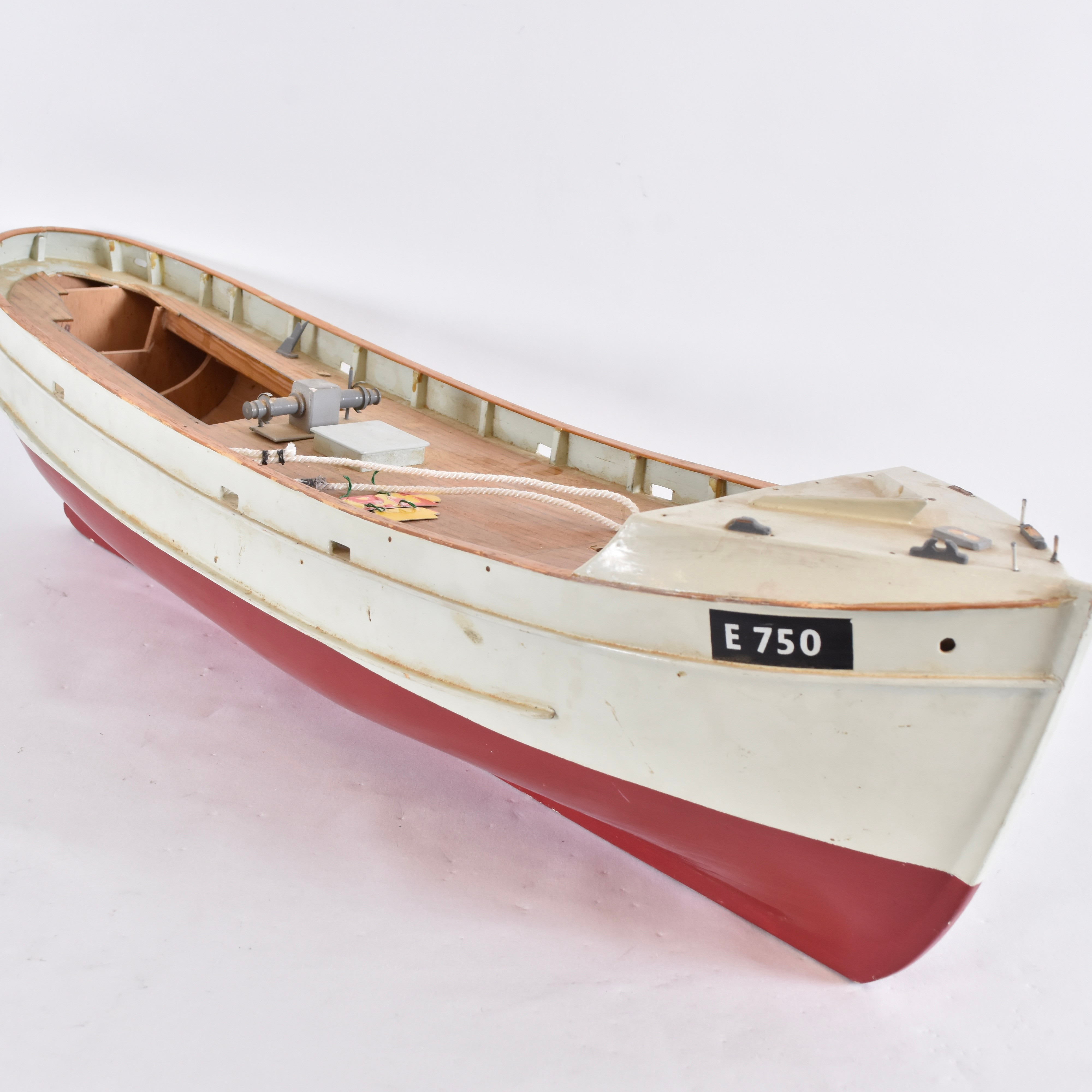 FARTYGSMODELL, renoveringsobjekt, 1900-tal.