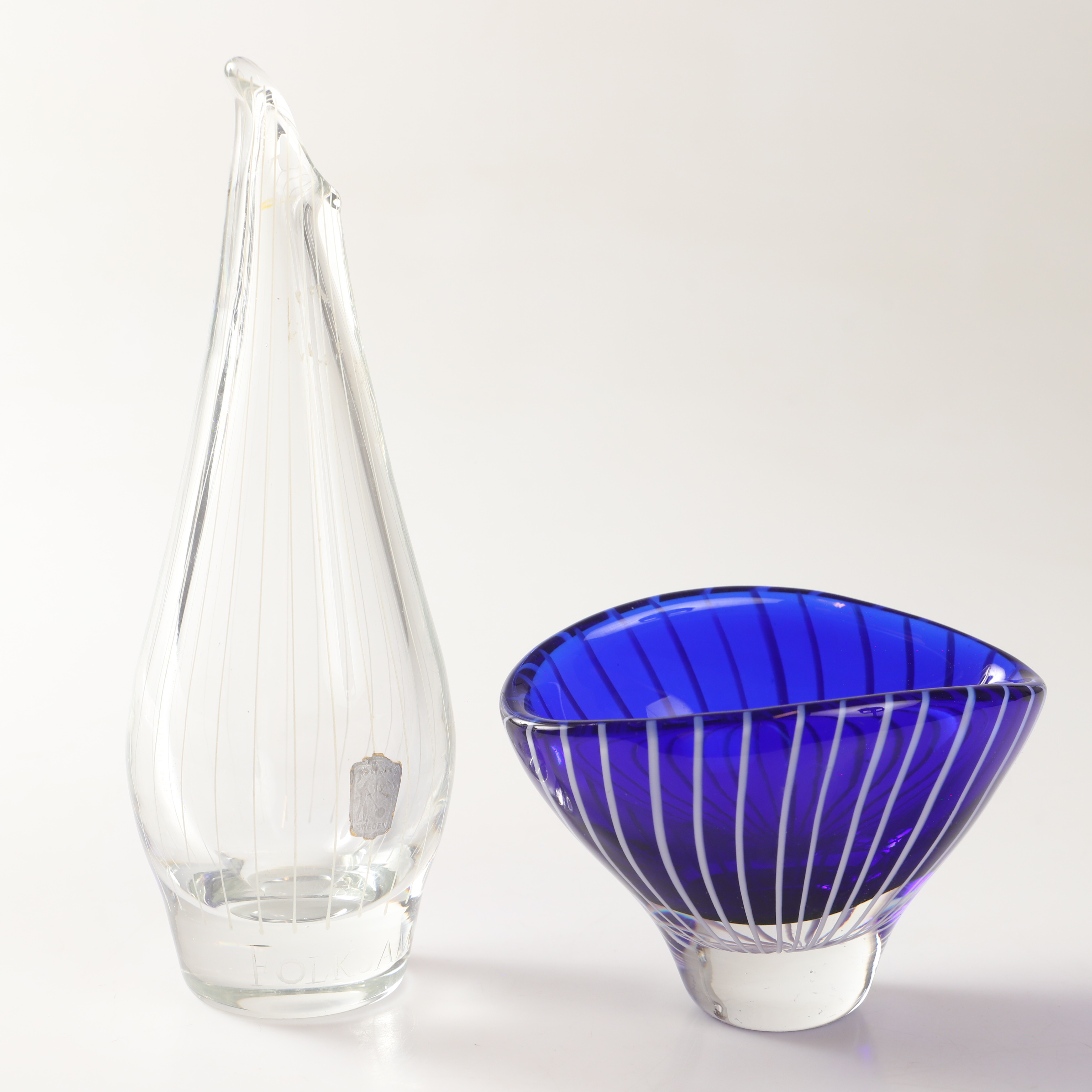 VAS OCH SKÅL, zebramodell, glas, bl. a. Vicke Lindstrand, Orrefors.