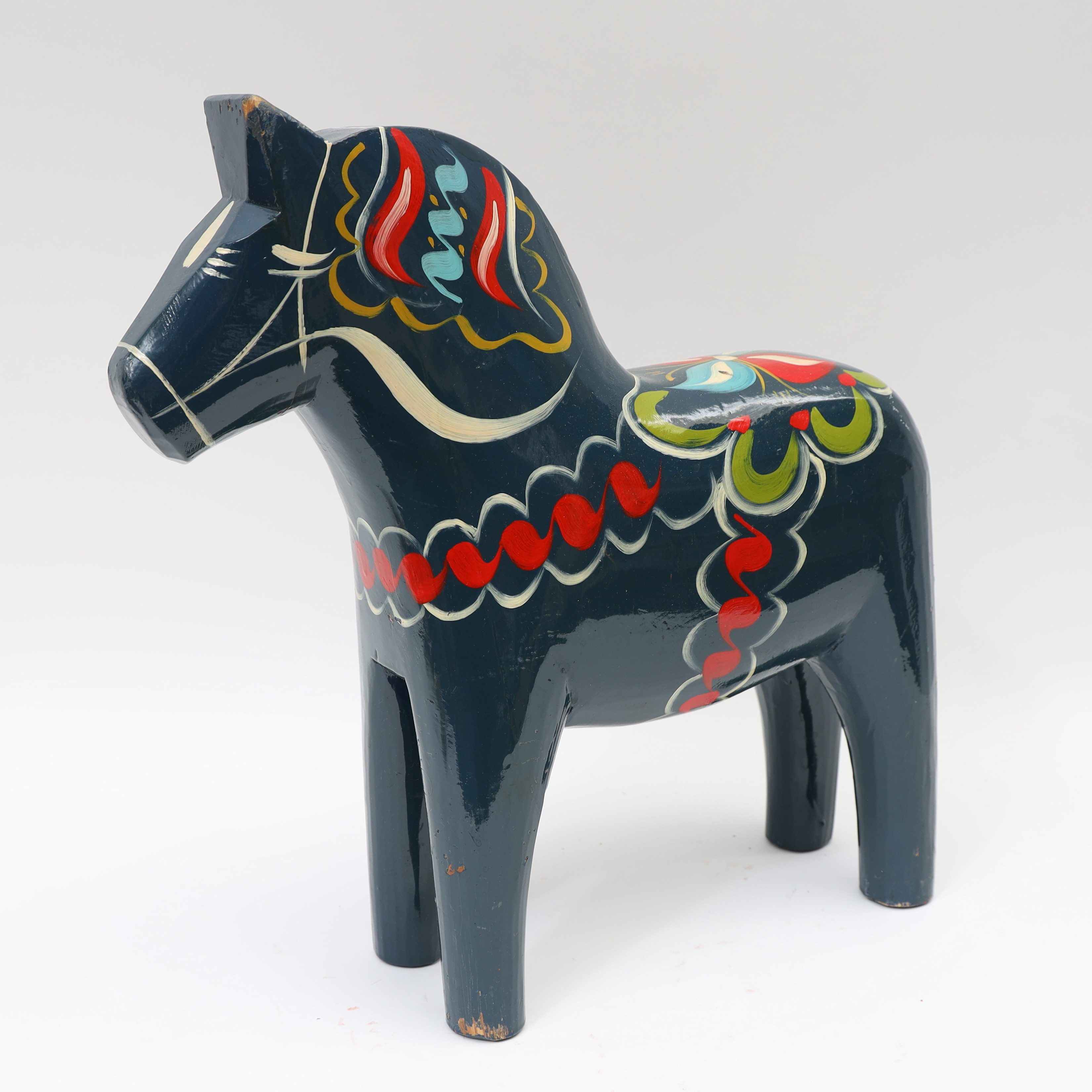 DALAHÄST, Nils Olsson, Nusnäs, Etikettmärkt, 1900-tal.