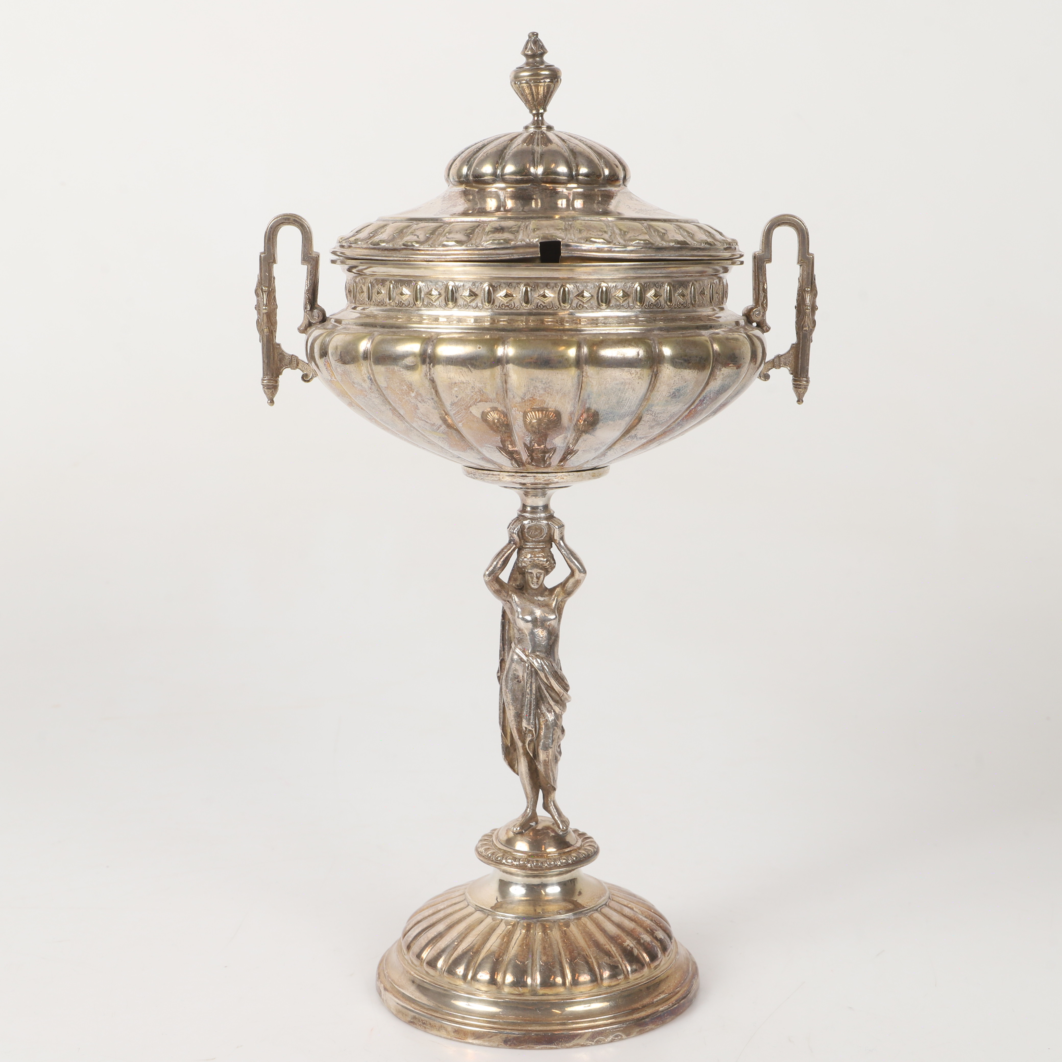 SOCKERSKÅL, nysilver uppburen av kvinna, GAB, Stockholm.