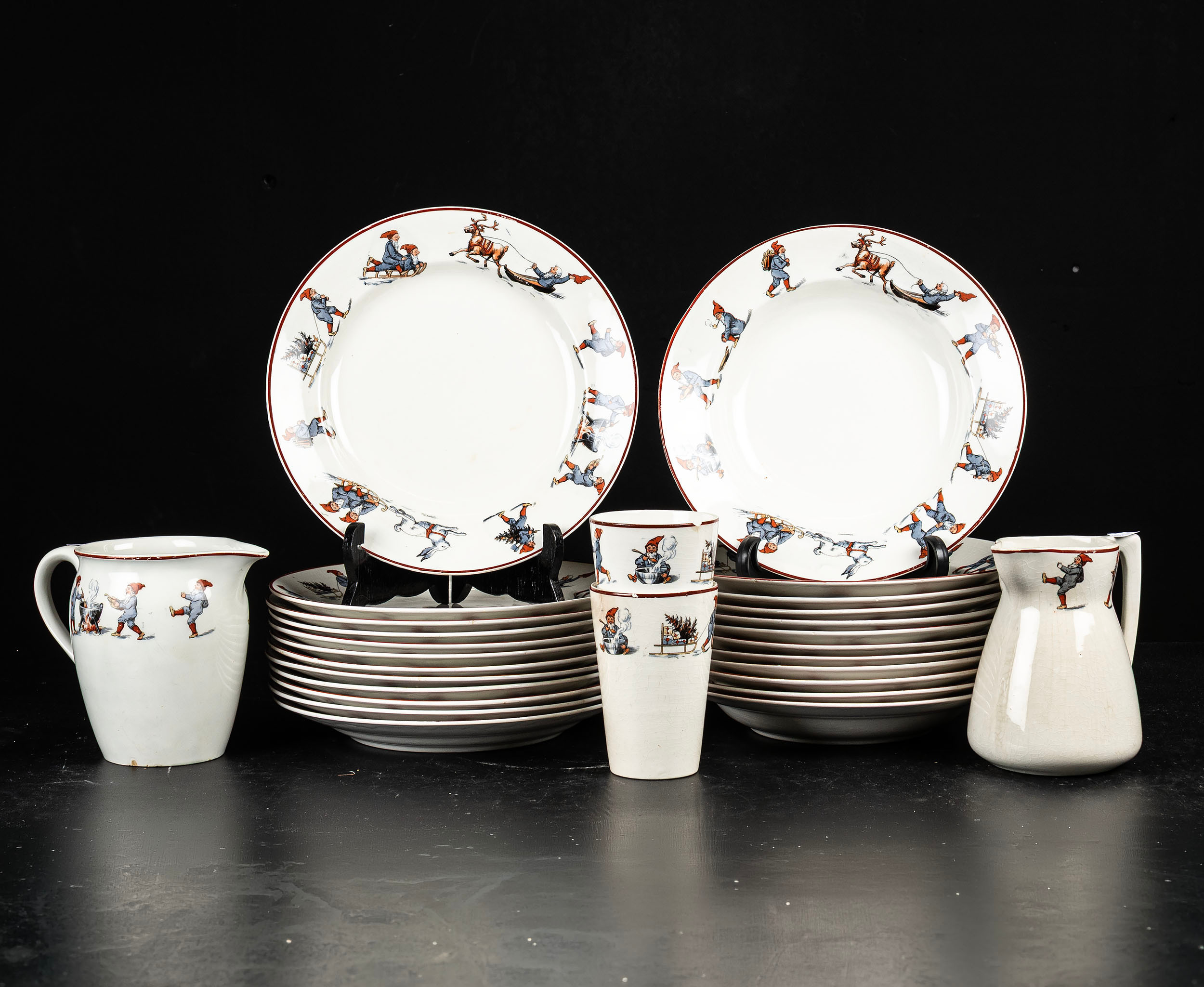 TOMTESERVIS, 28 delar, Gefle Porslinsfabrik, sekelskiftet 1900.