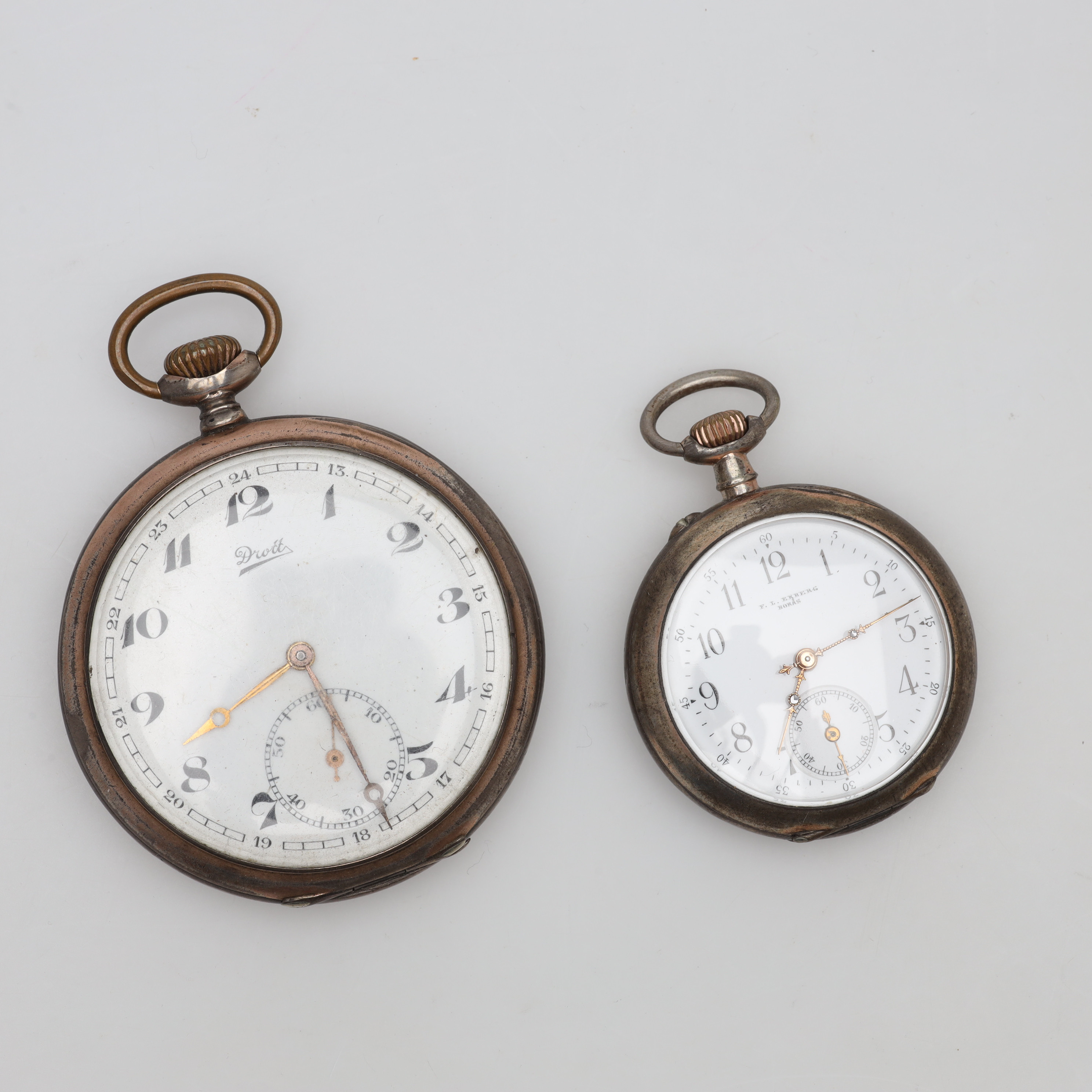 FICKUR 2 stycken, Drott & F.L Ekberg Borås.