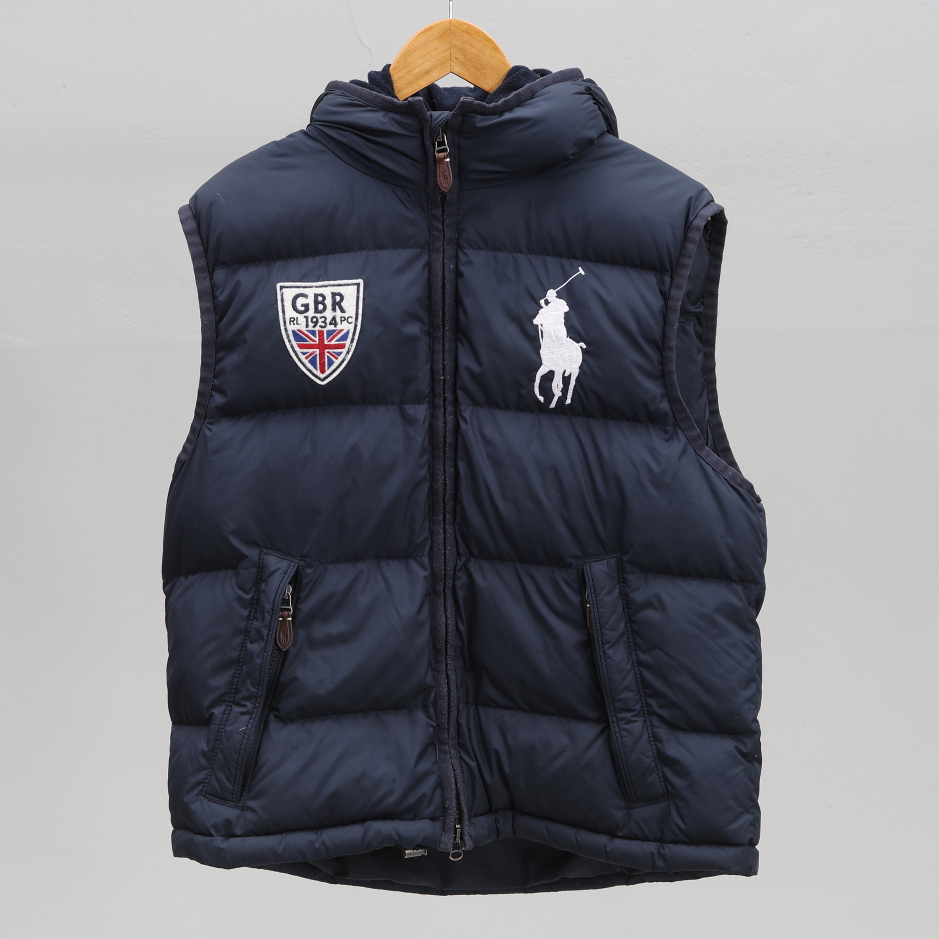 RALPH LAUREN. Dunväst med kapuschong, herr, strl L.