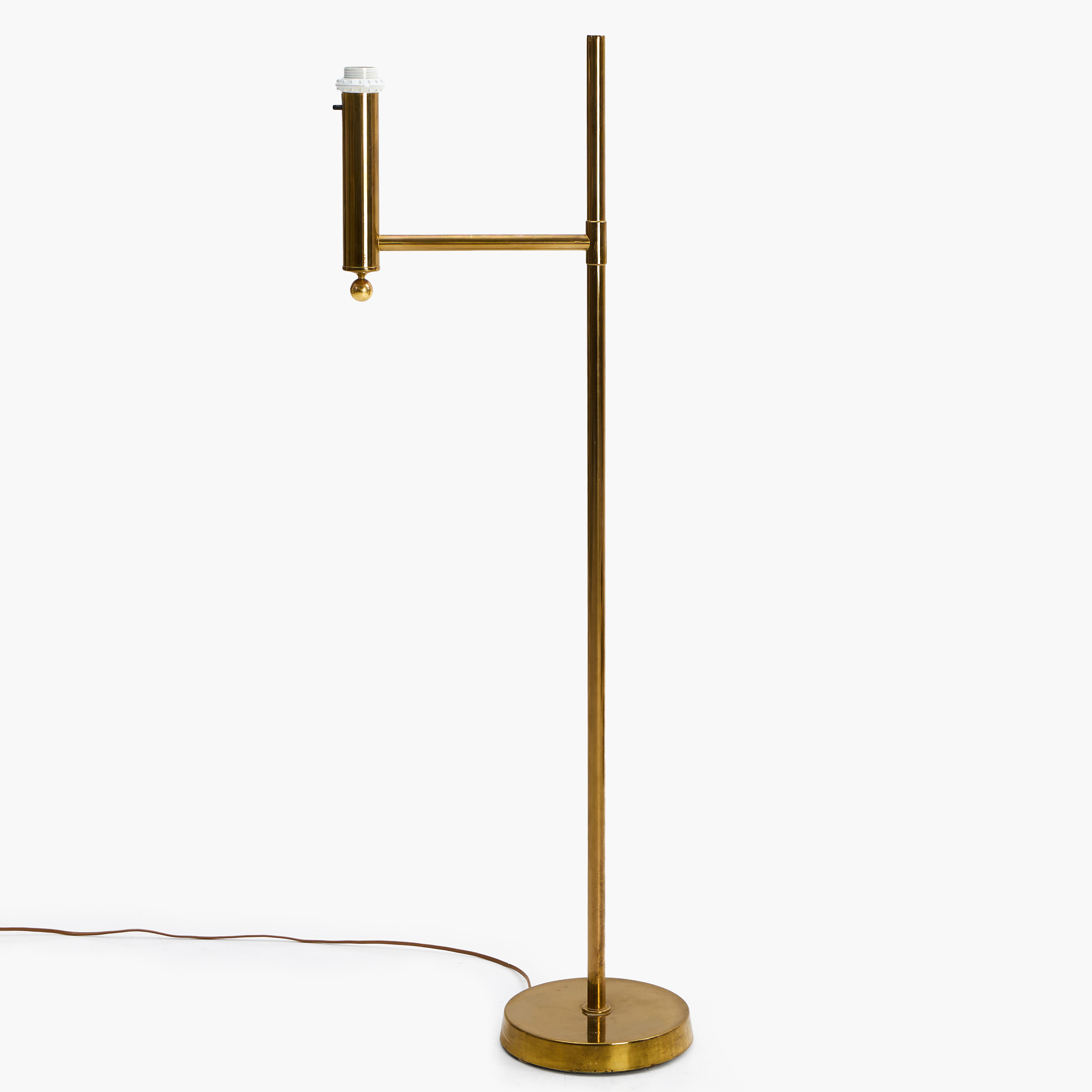 BERGBOMS. Golvlampa, mässing, modell G-018.