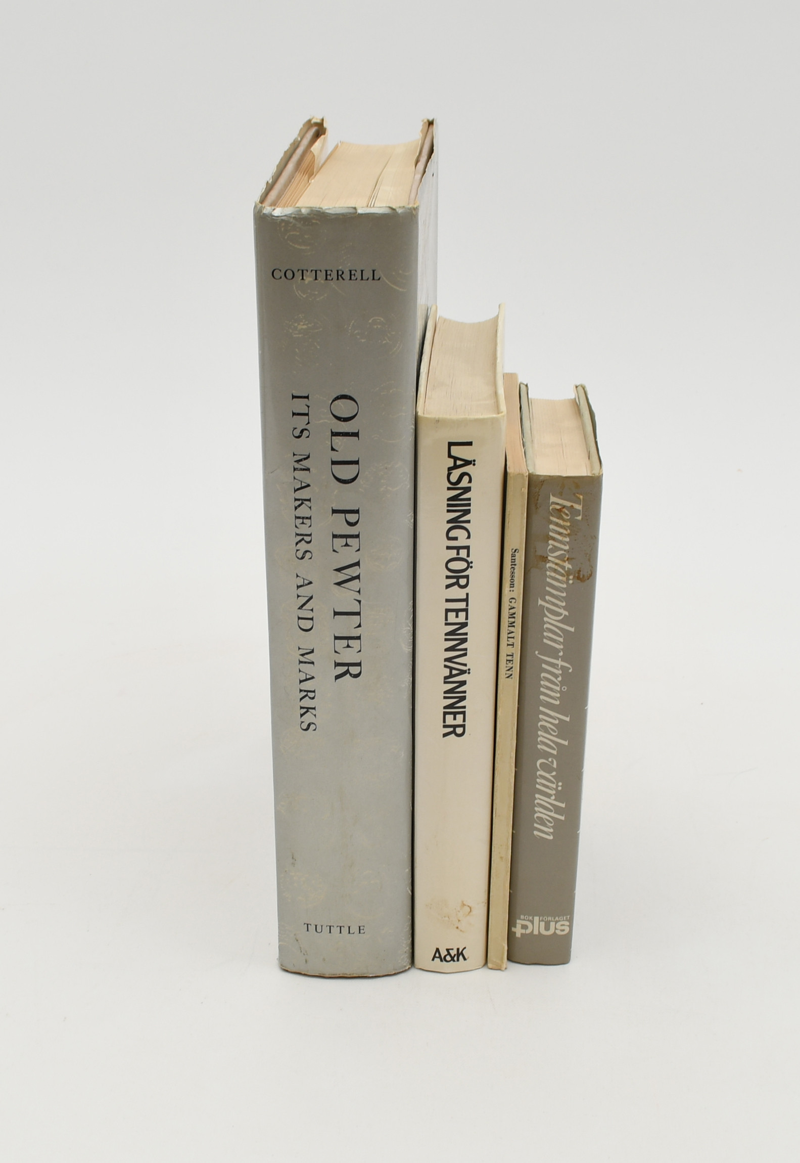 Böcker om Tenn. 4 Volymer.