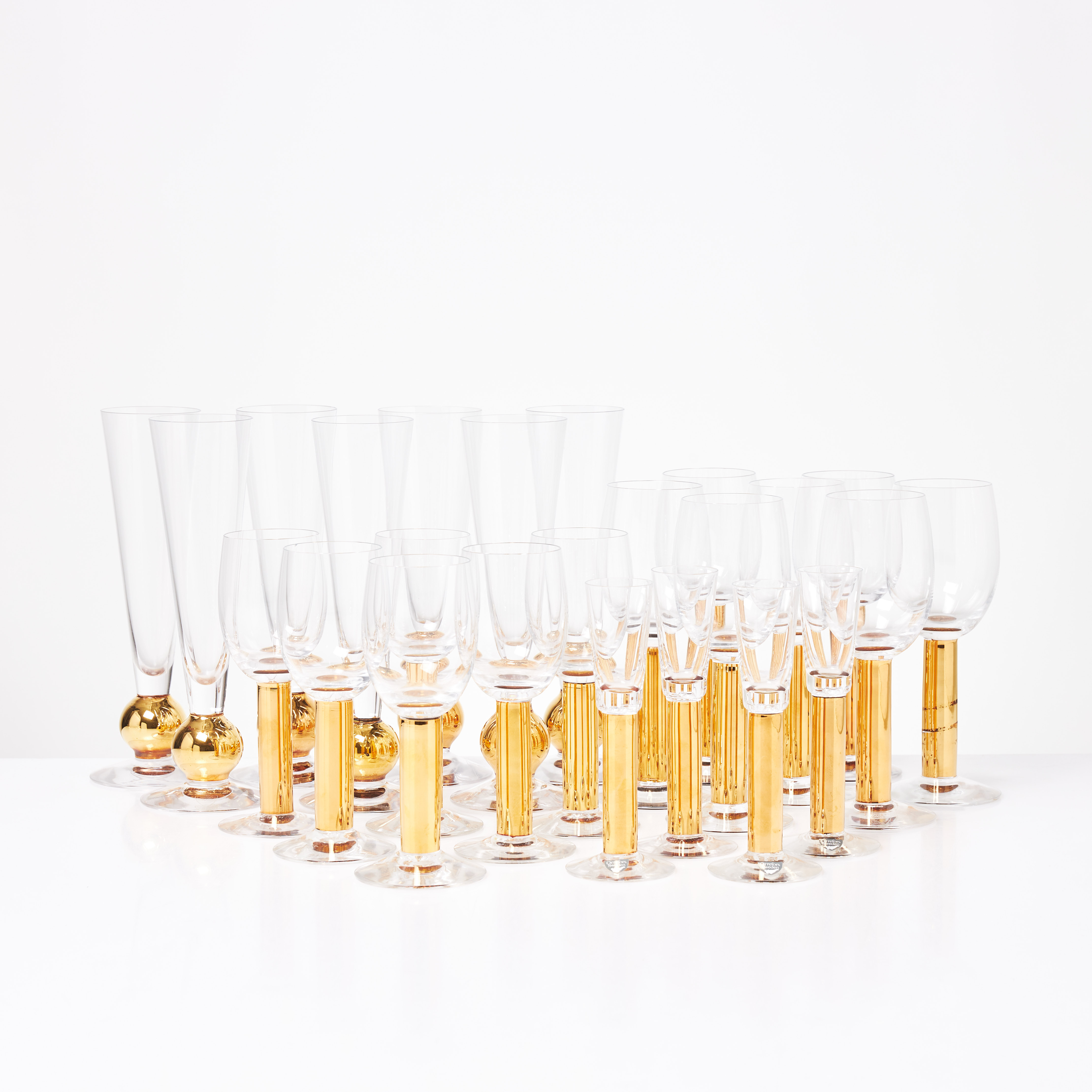 GUNNAR CYRÉN. Glasservisdelar, 24 dlr, "Nobel", delvis etikettmärkta, Orrefors.