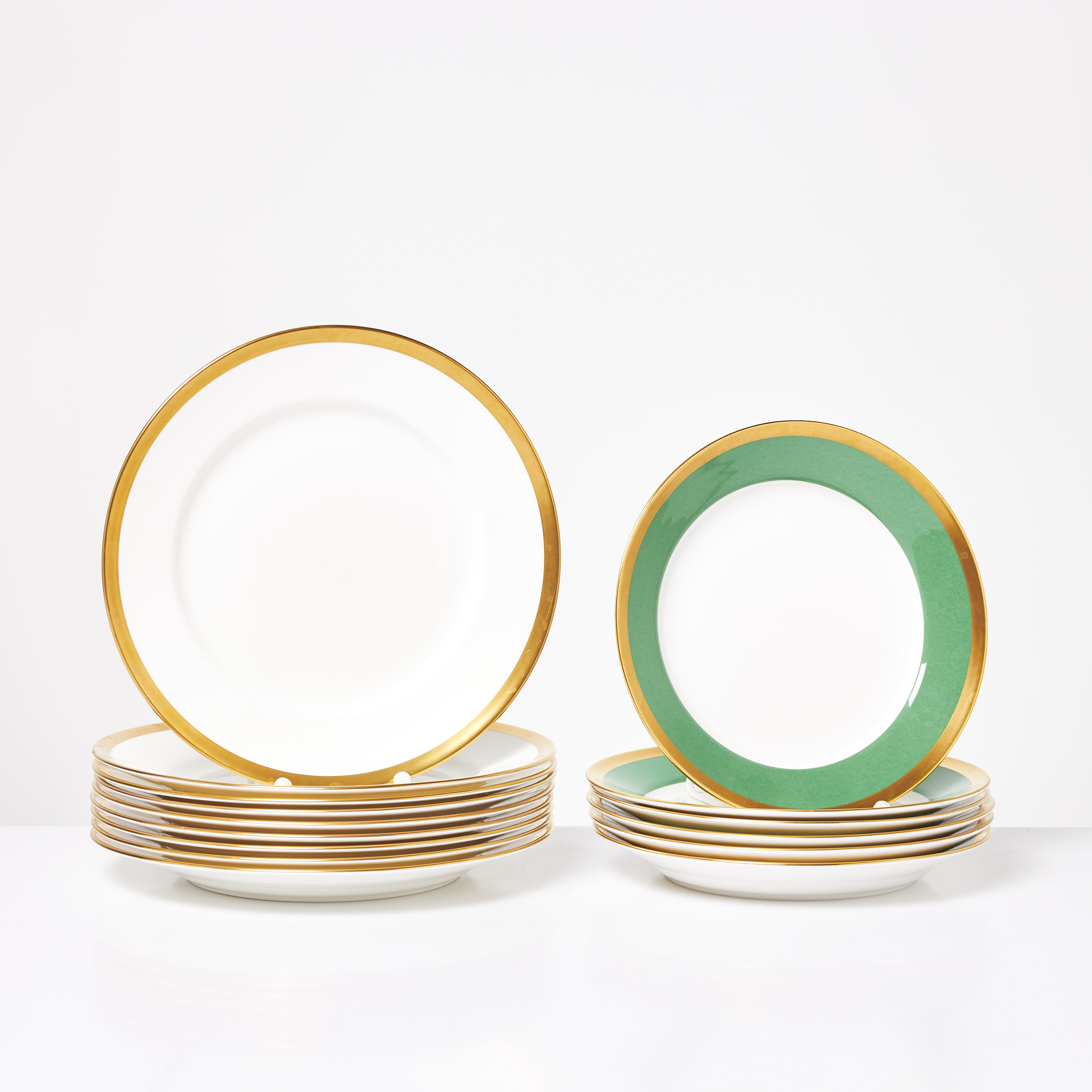 KARIN BJÖRQUIST. Servisdelar, "Nobel", 15 st, benporslin, undertill märkta, Rörstrand.