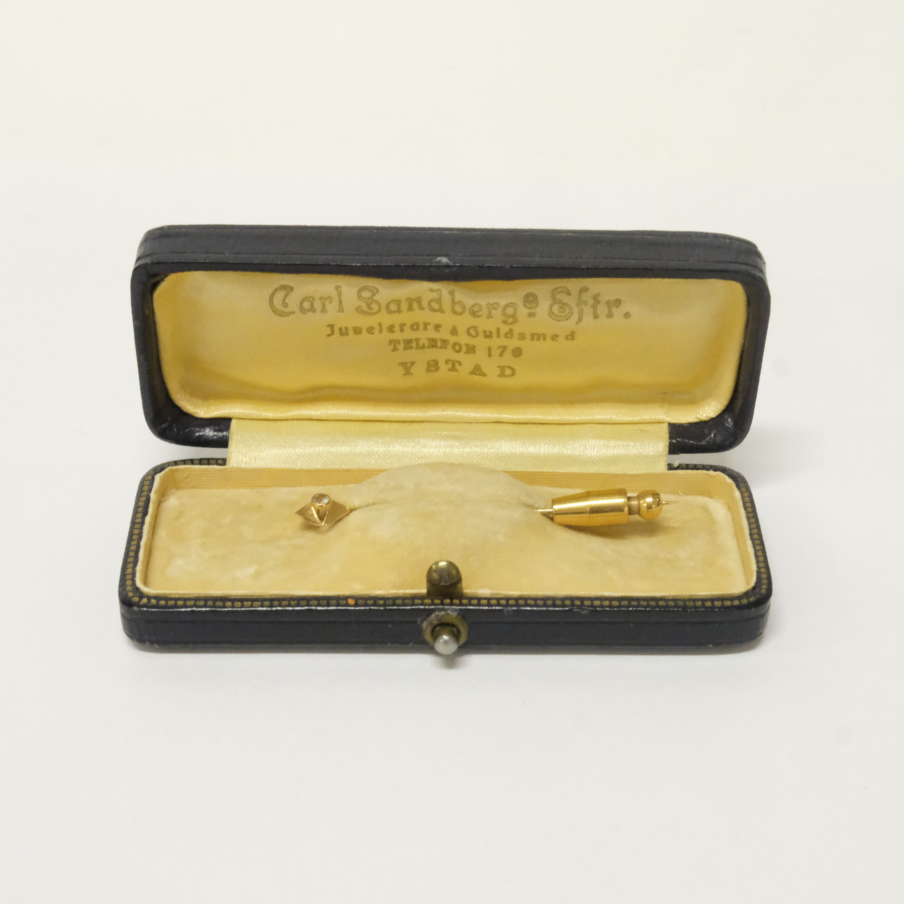 KRÅSNÅL, 18K GULD, ALTON, FALKÖPING 1964.