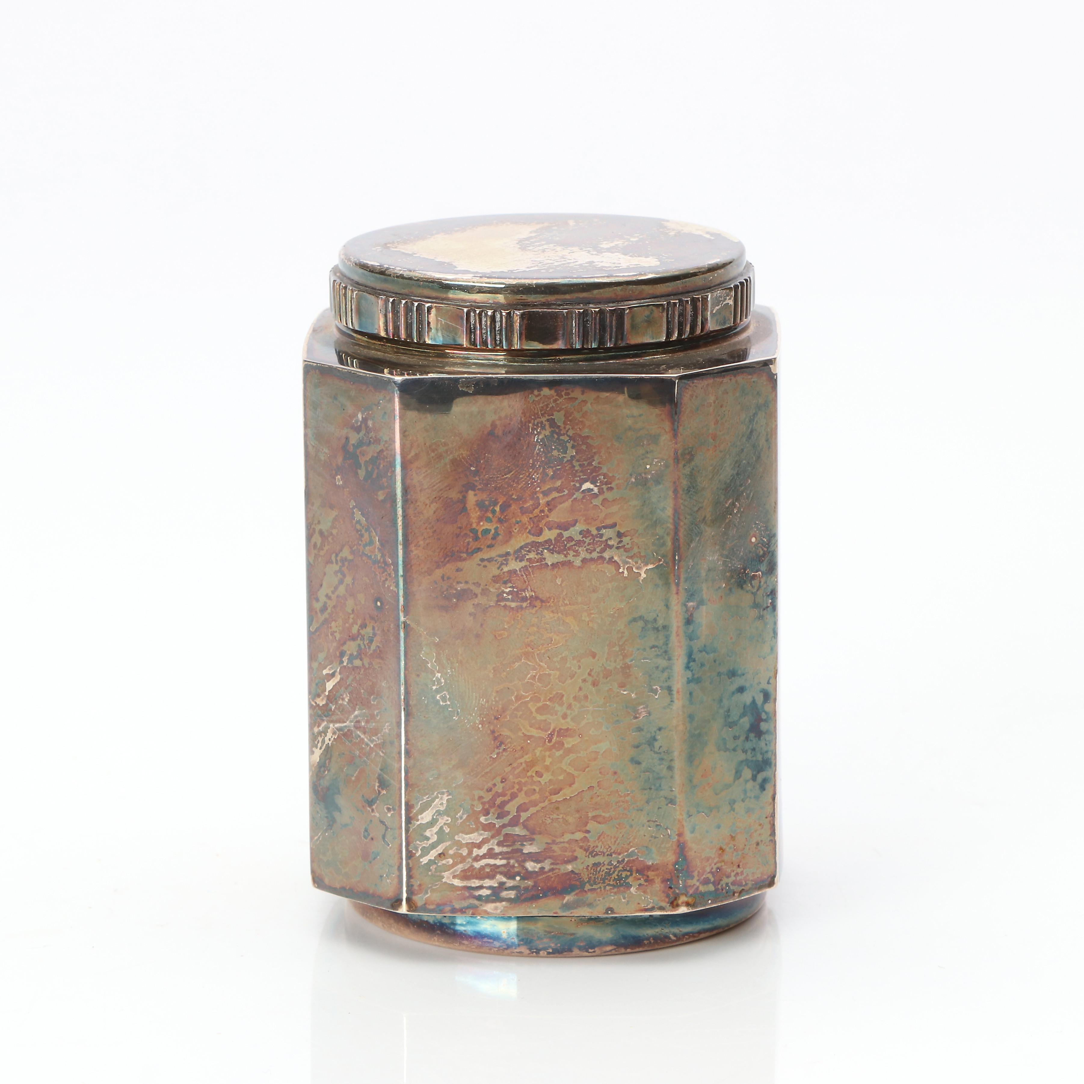 BURK MED LOCK. Silver med träinredning. MGAB, Uppsala, 1968. Total vikt ca 200 gram.