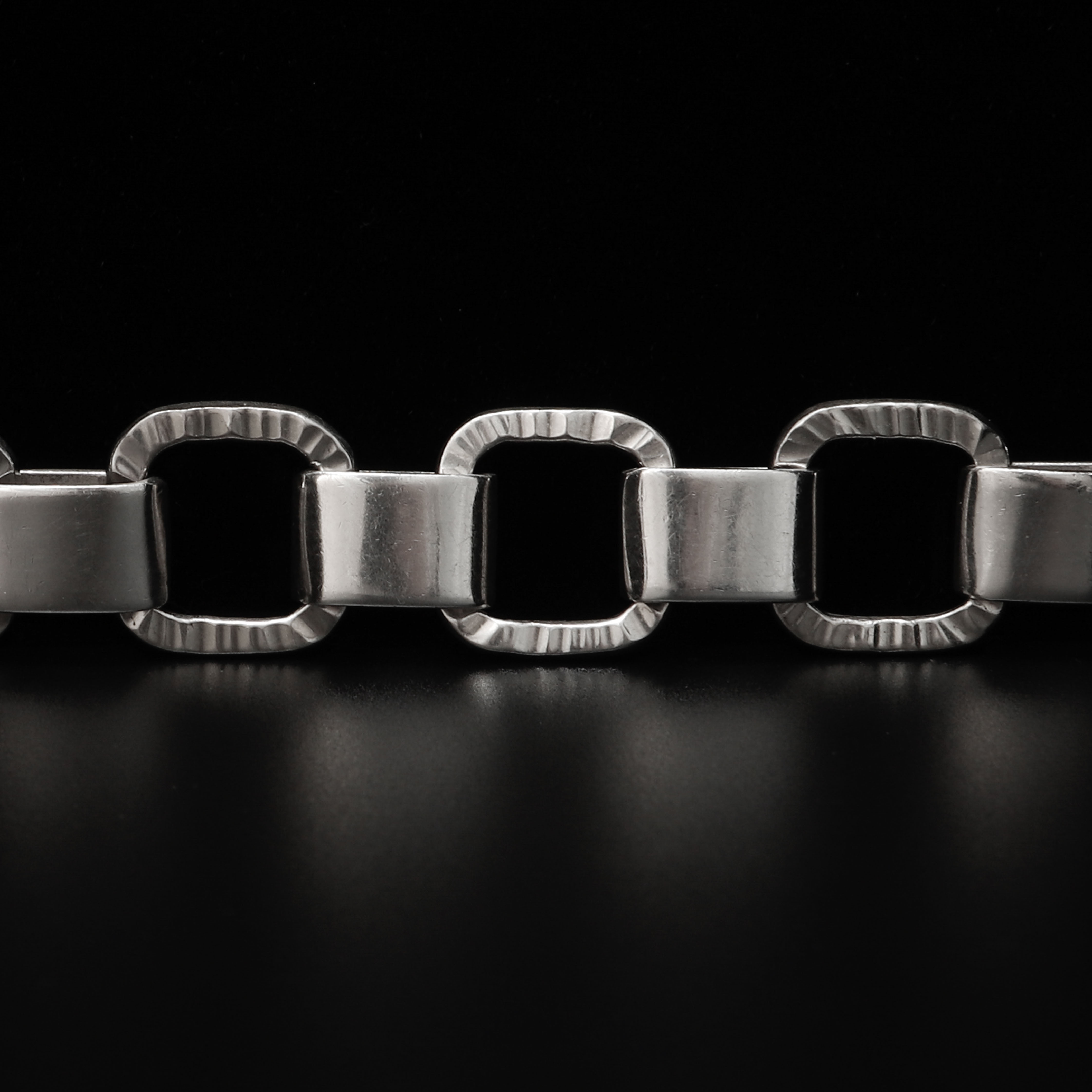 SVEN-ERIK HÖGBERG. Armlänk, silver, Göteborg, 1977.