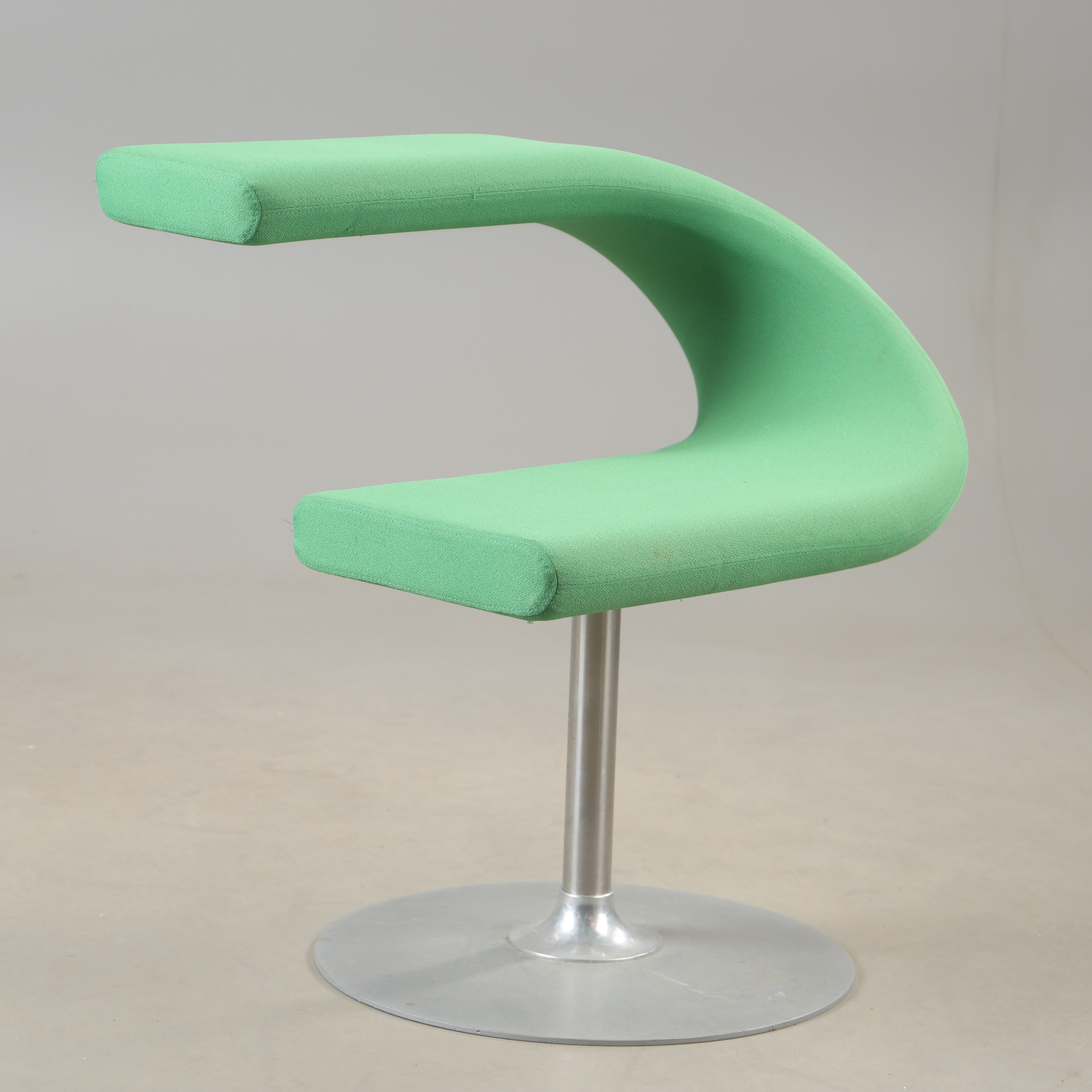 FREDRIK MATTSSON. Fåtölj, "Innovation C", Blå Station, 2000-tal.