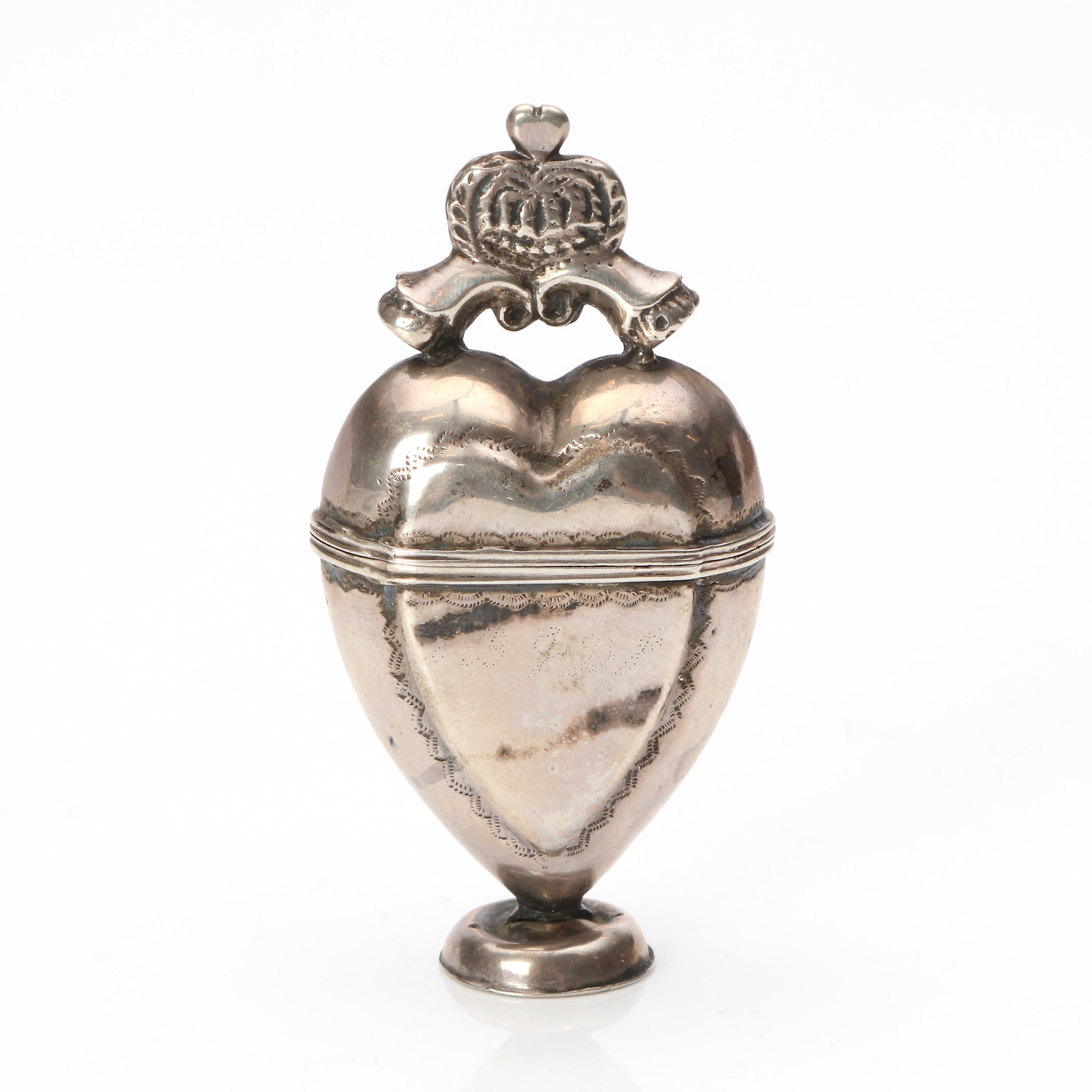 HOVEDVANDSÆG. Silver. Enligt uppgift Norge, ca 1810, mästarstämpel MOS.