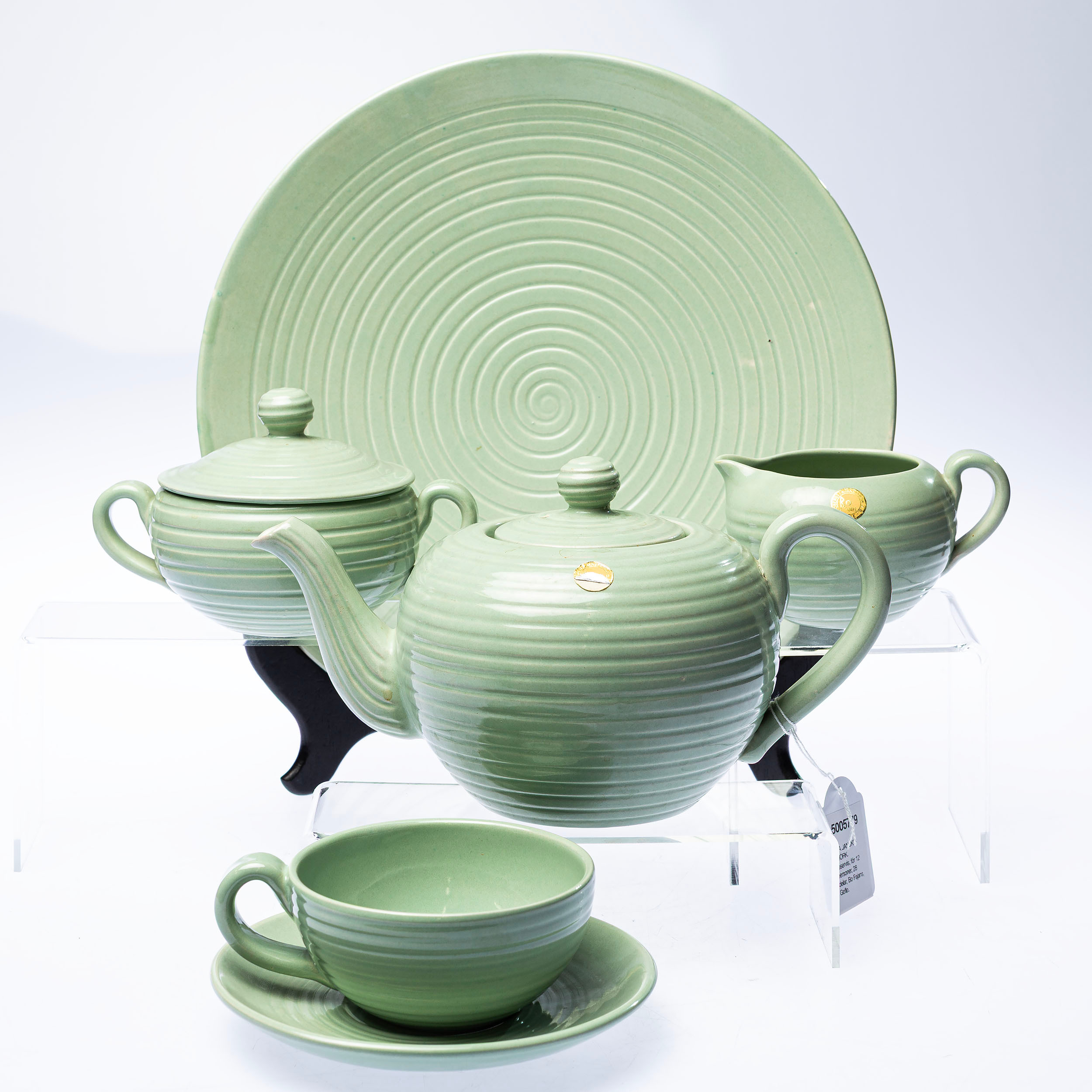 EVA JANCKE-BJÖRK. Teservis, för 12 personer, 28 delar, Bo Fajans, Gefle.