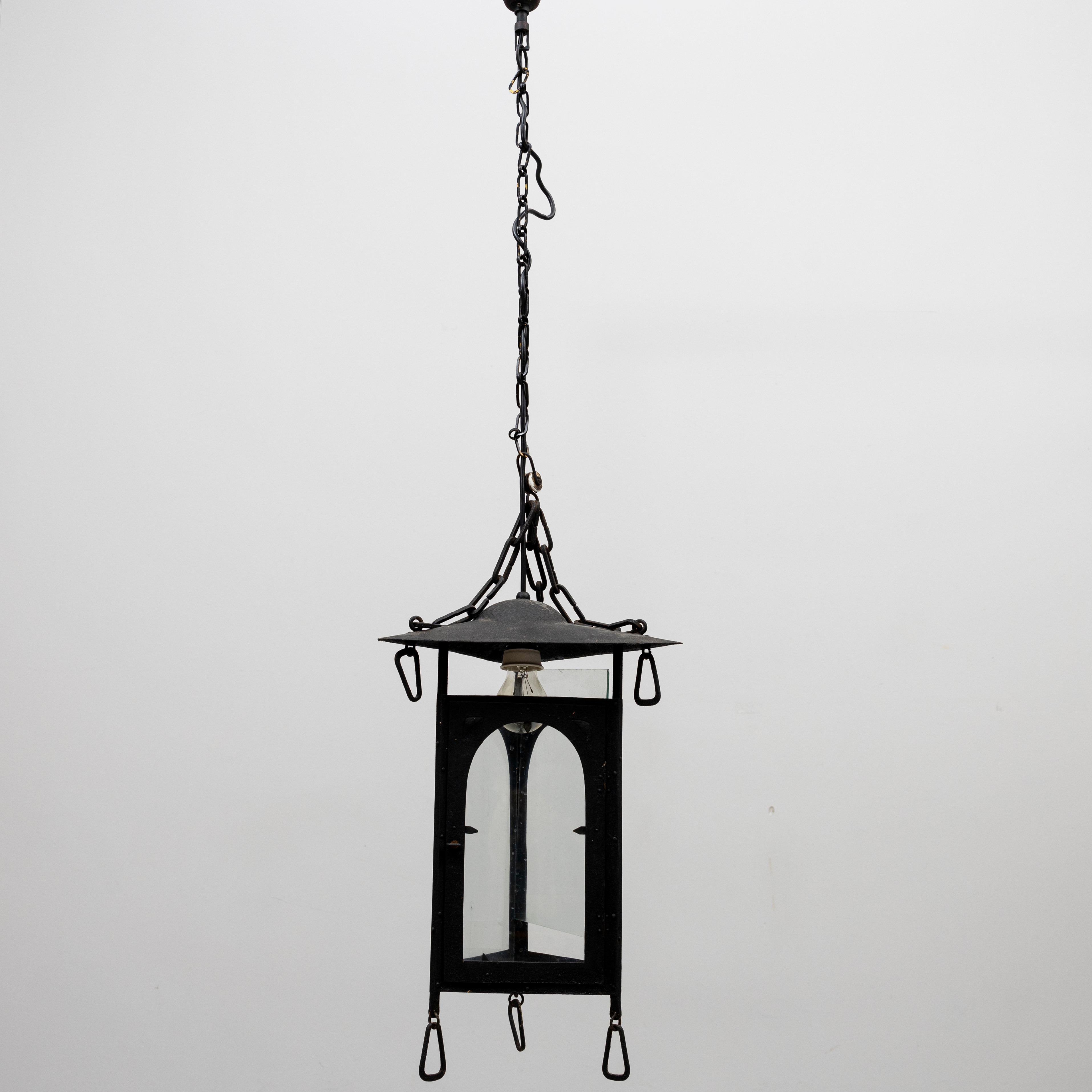 TAKLYKTA, 1900-talets första hälft.