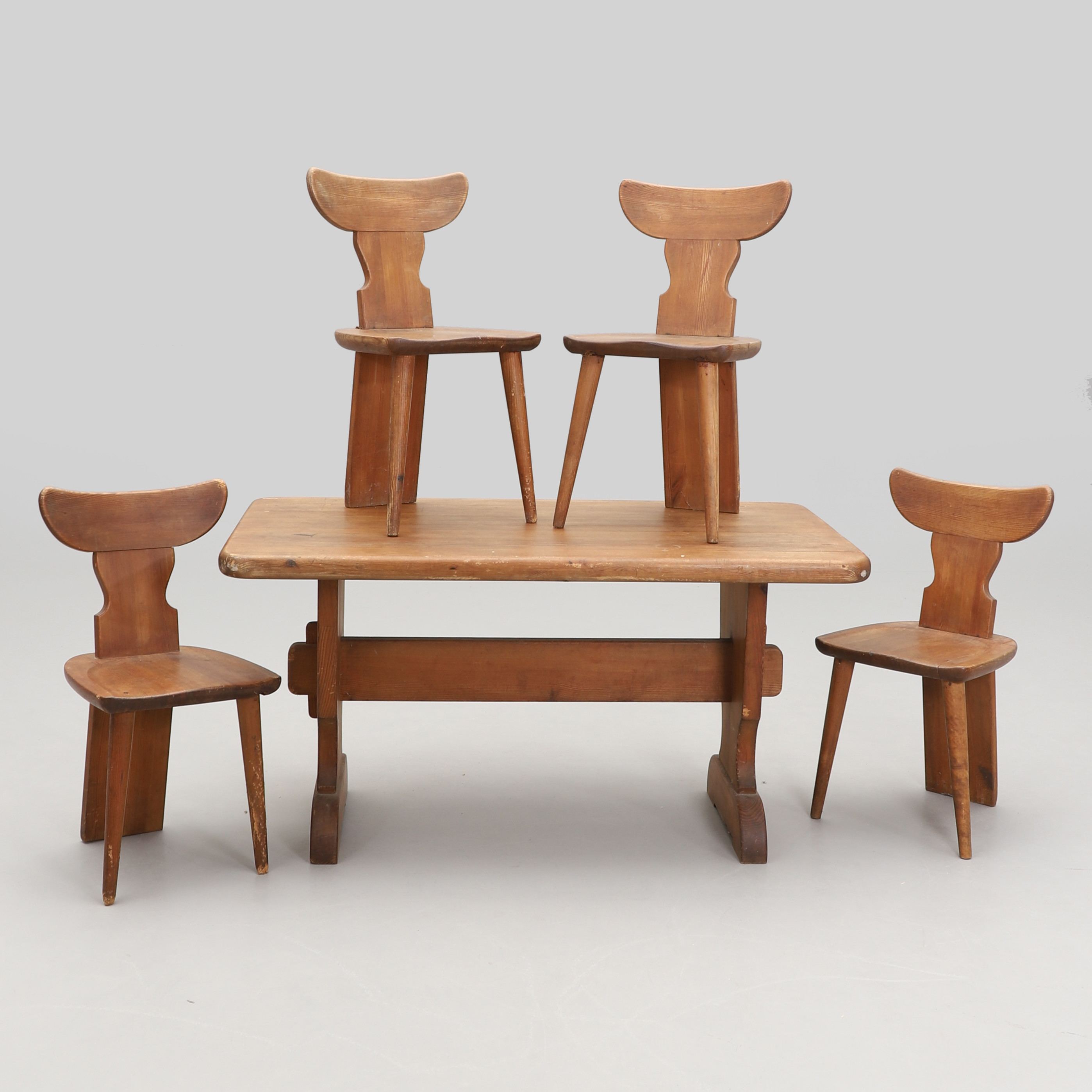 MATGRUPP, 5 delar, "Ängåsen", furu, AB Åby Möbelfabrik, Tjureda, 1930/40-tal.