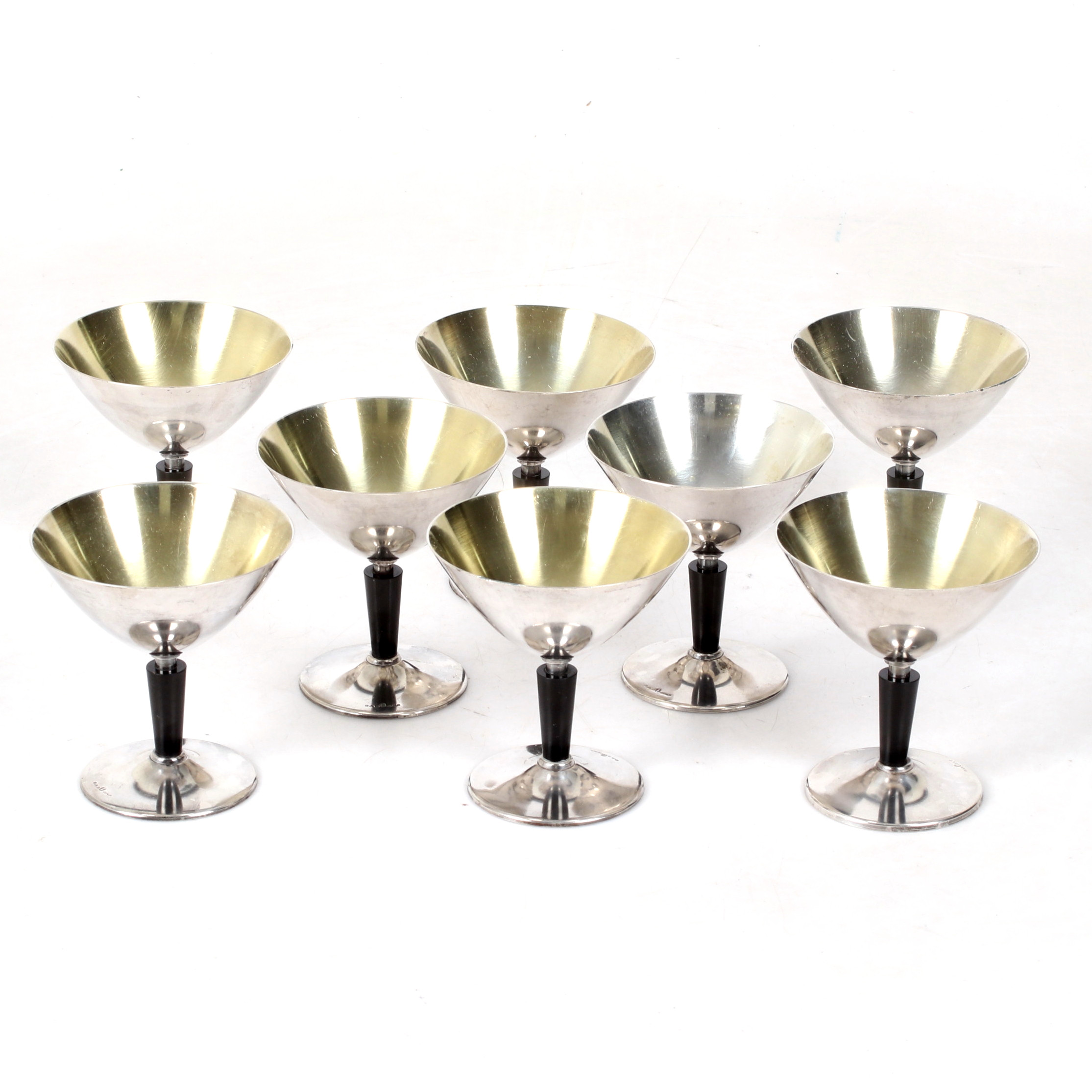 FOLKE ARSTRÖM. Cocktailglas, 8 st, GAB, bakelit och nysilver.