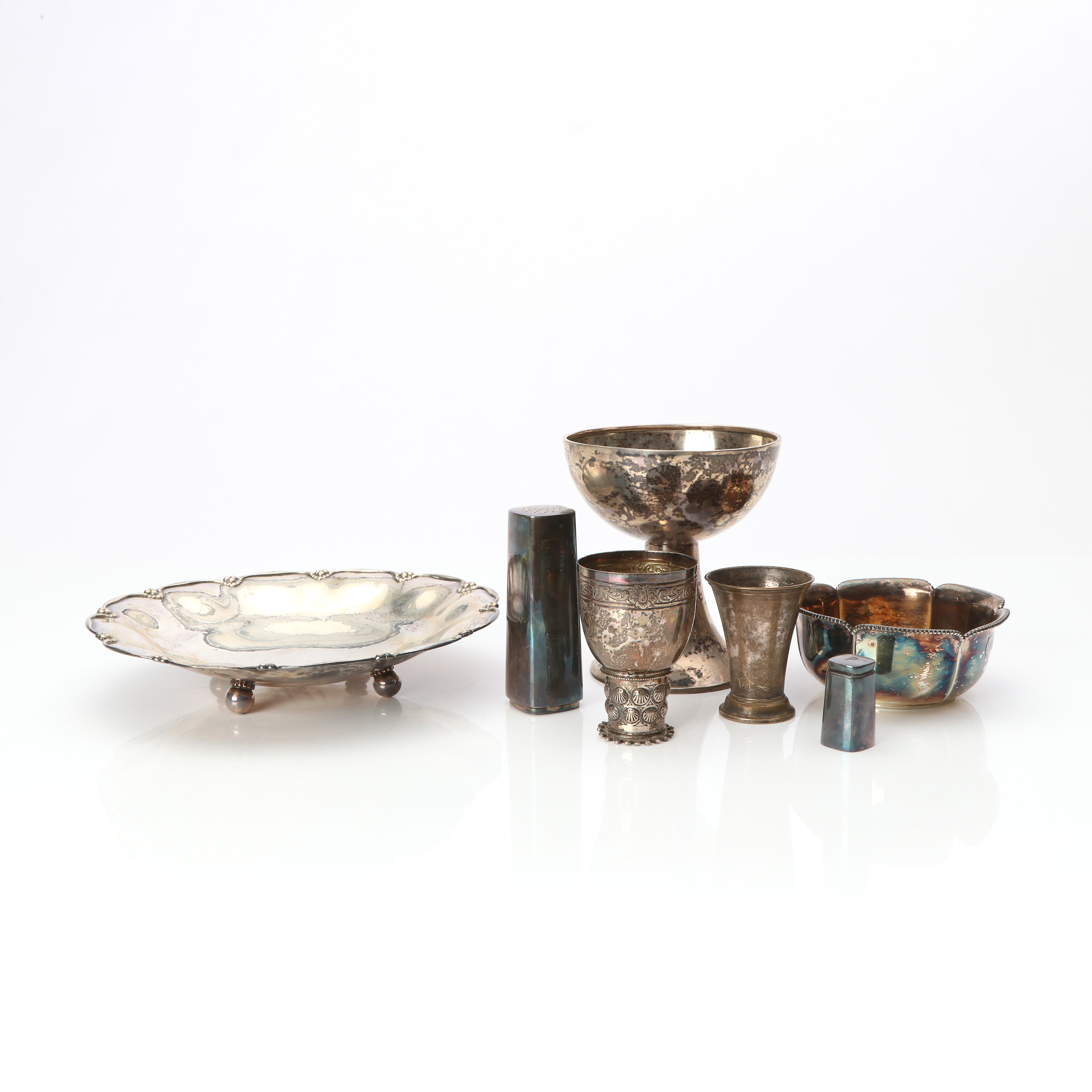 PARTI SILVER, SJU DELAR. Skålar m.m. Vikt ca 1090 gram.