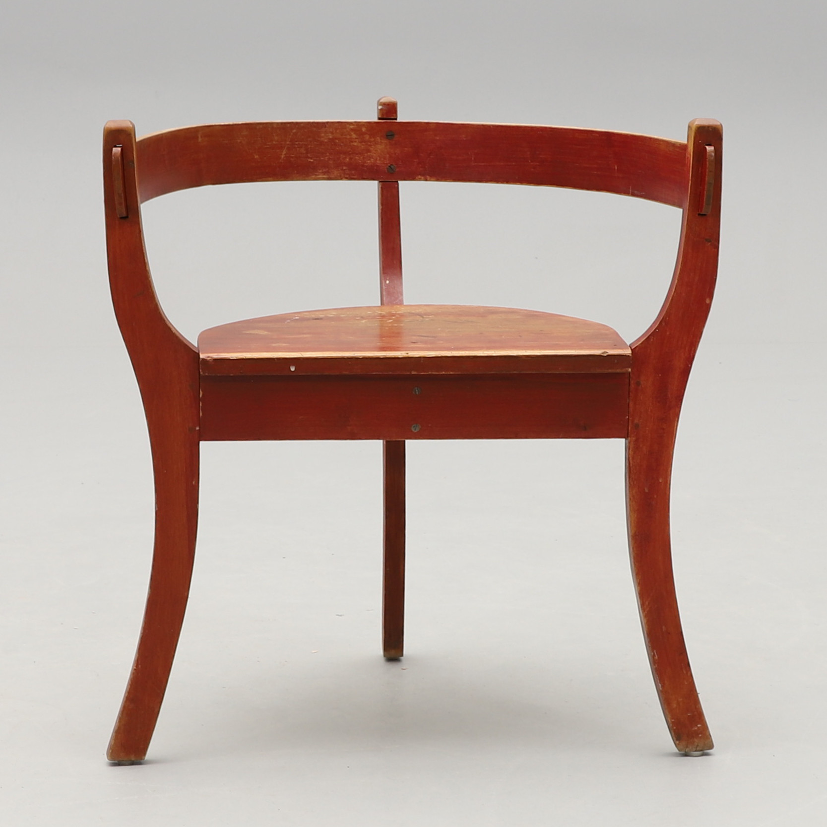 KARMSTOL, 1900-talets första hälft.