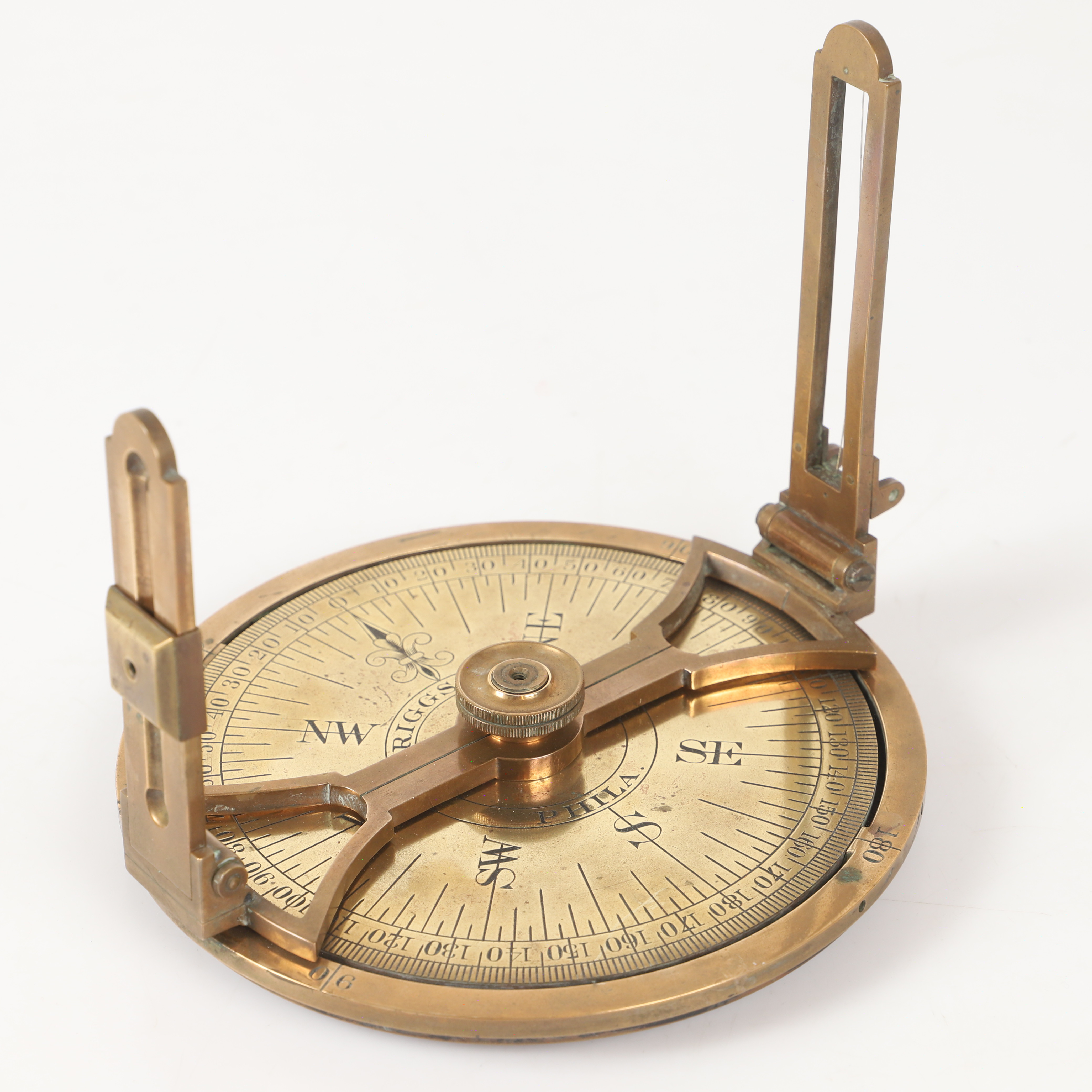 PEJLSKIVA, mässing, Riggs & Brothers, Philadelphia.