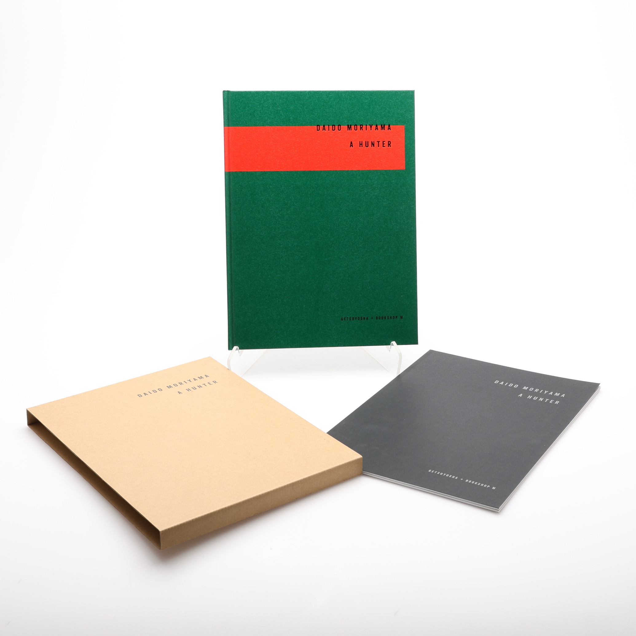 FOTO. DEN JAPANSKE FOTOGRAFEN DAIDO MORIYAMAS "A HUNTER", 2019 - SIGNERAD.