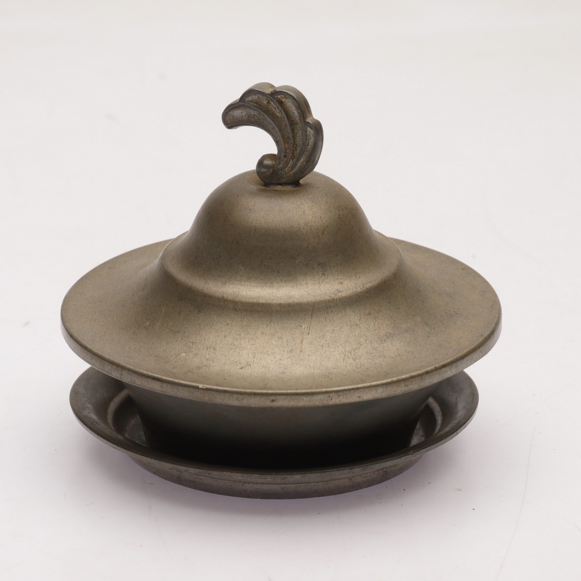 LOCKASK OCH FAT, Tenn, bland annat TAB, art deco, omkring 1930.