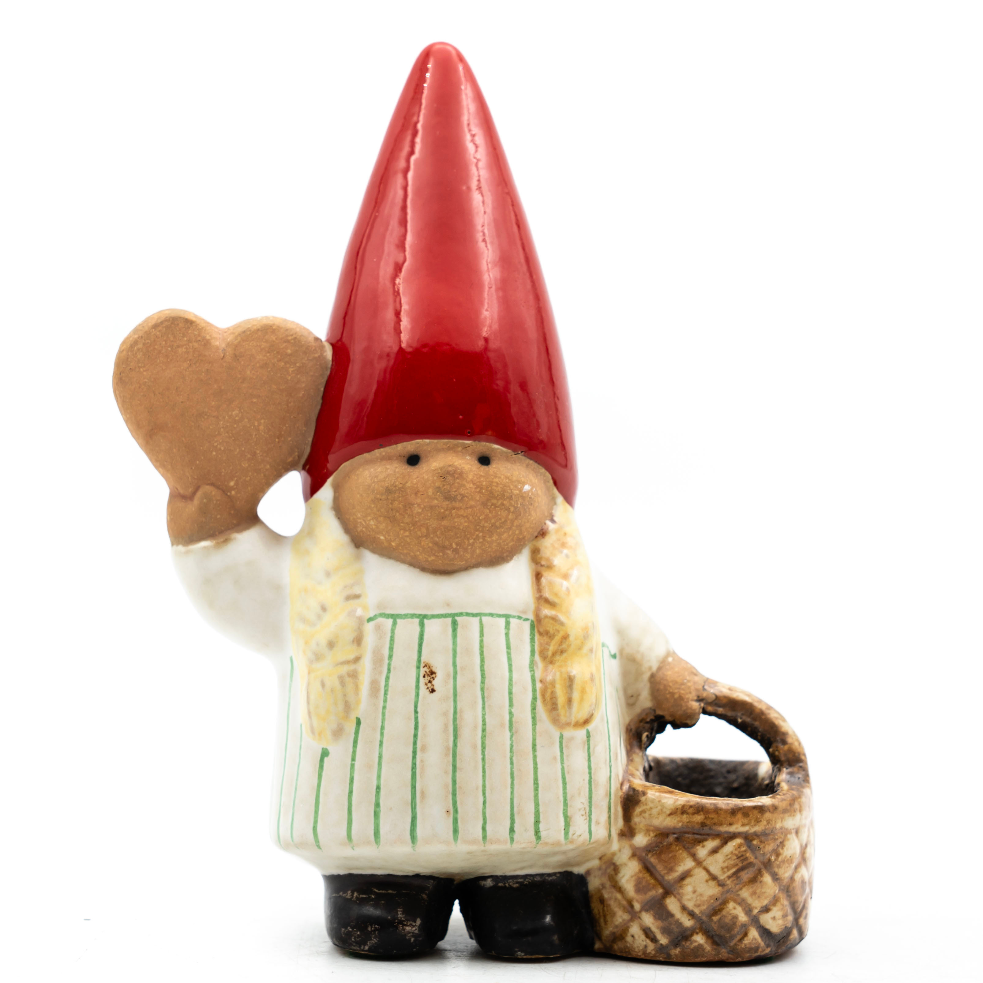 LISA LARSON. Figurin, "Tomteflicka", Gustavsberg, Daterad 1996, K-studion, Signerad.