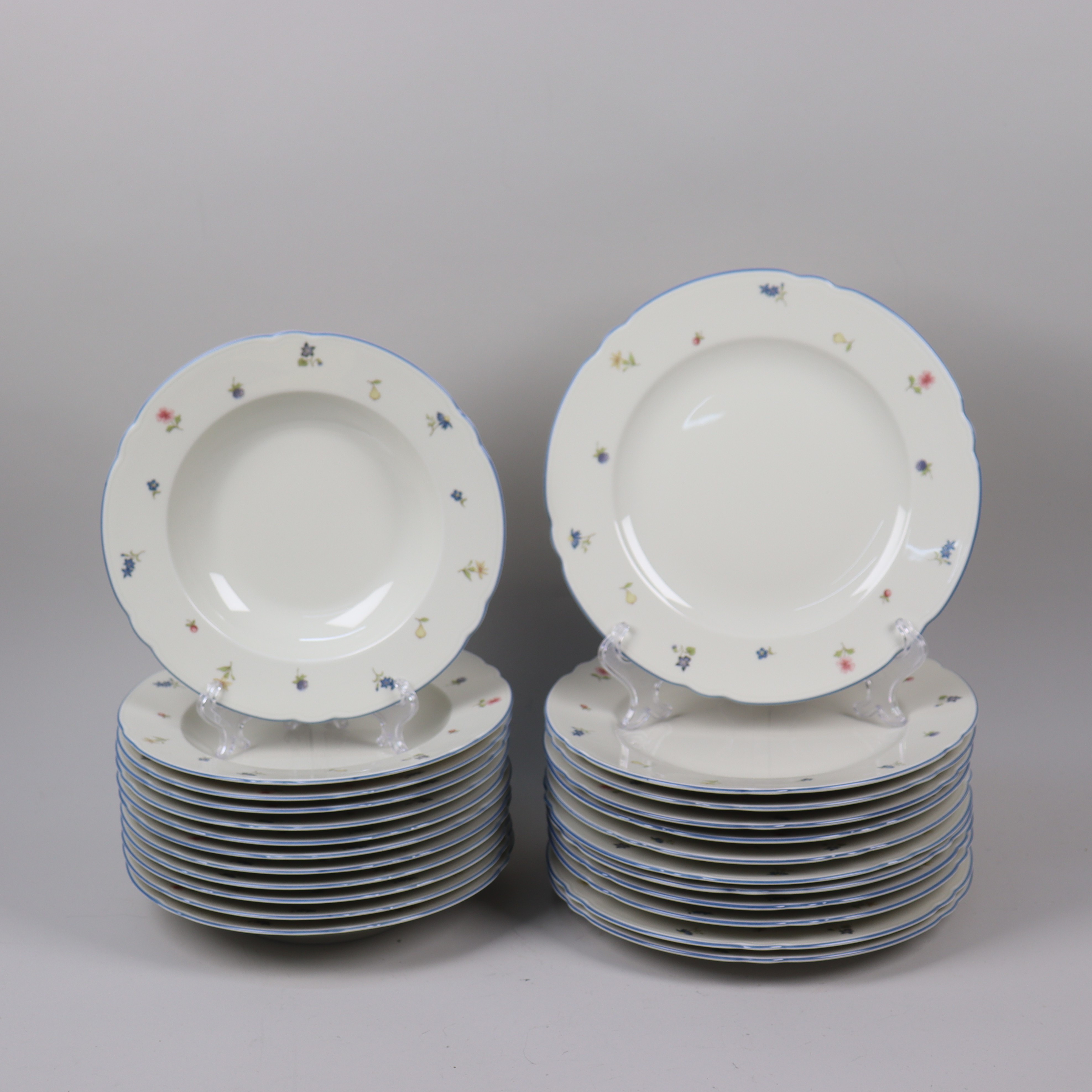 TALLRIKAR, "Anna", Duka, 24 delar.