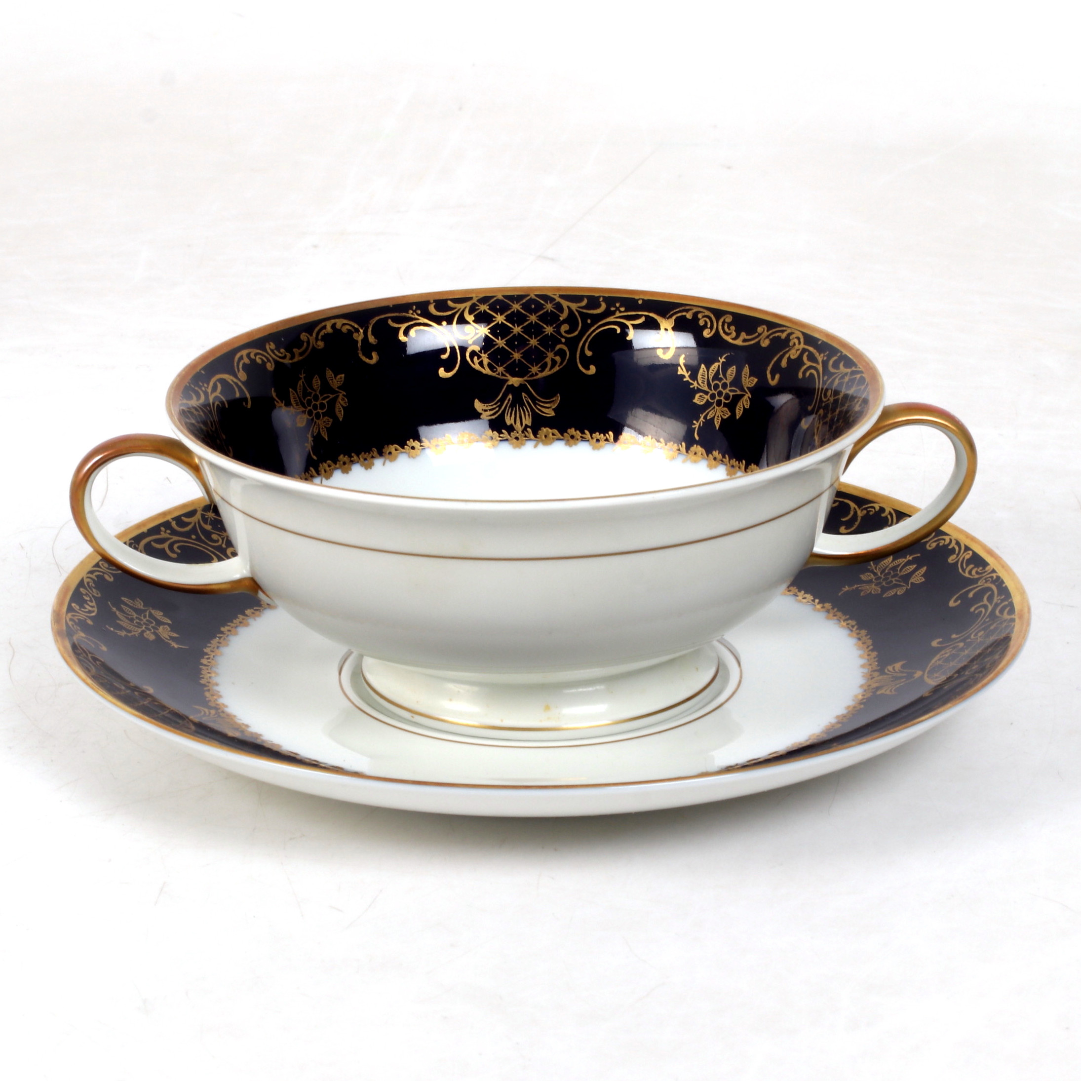 BULJONGKOPPAR, med fat, 12st, "Aida", porslin, Rosenthal, Tyskland.