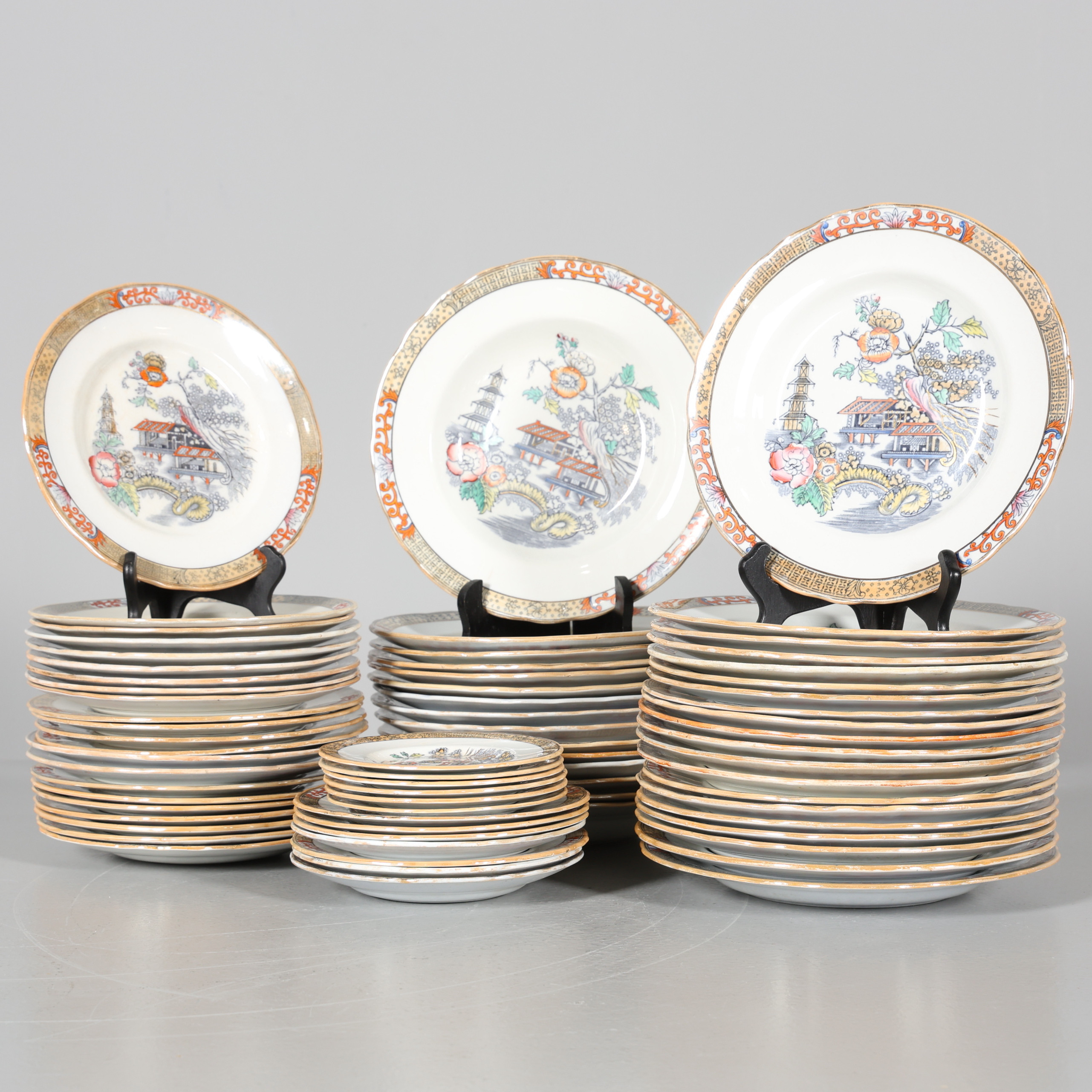 TALLRIKAR, 69 stycken, "Japan", Rörstrand.